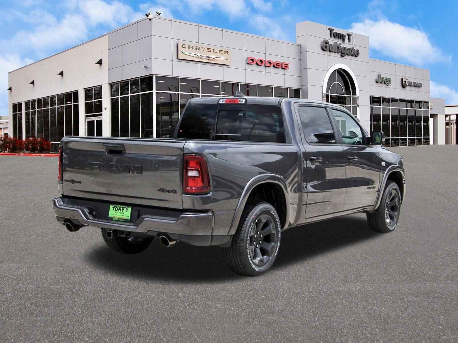 2026 RAM 1500 Big Horn/Lone Star Lone Star 4x4 Crew Cab 5'7" Box