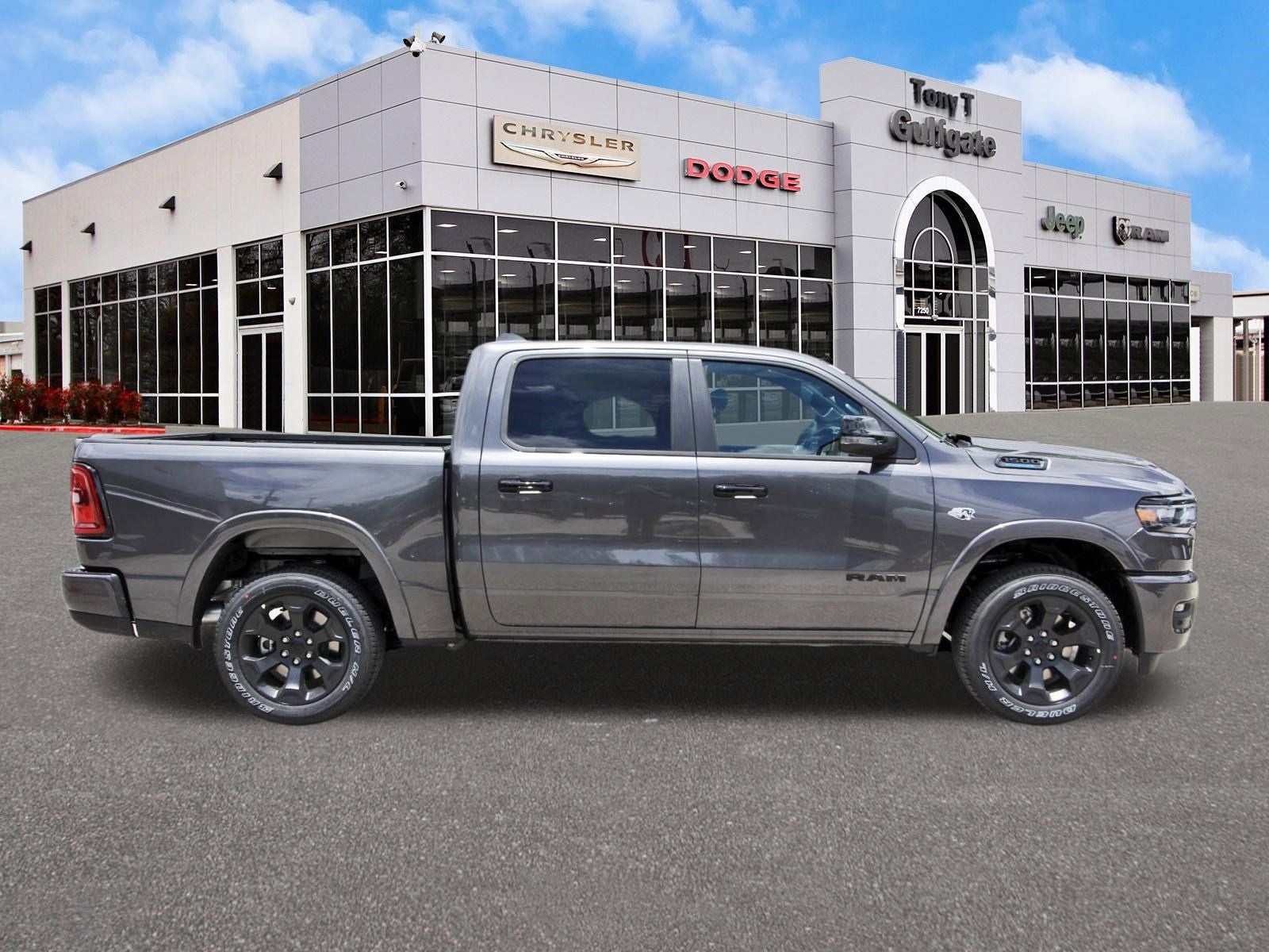2026 RAM 1500 Big Horn/Lone Star Lone Star 4x4 Crew Cab 5'7" Box