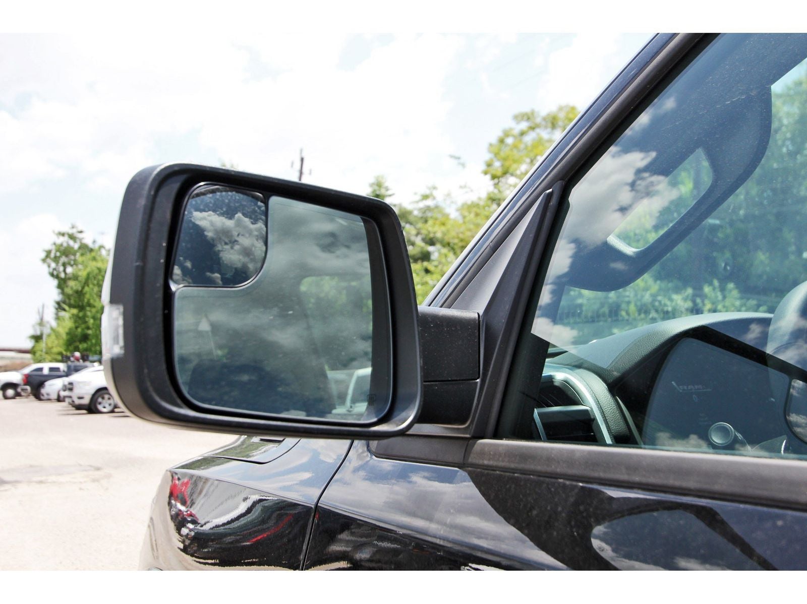 2026 RAM 1500 Big Horn/Lone Star Lone Star 4x4 Crew Cab 5'7" Box