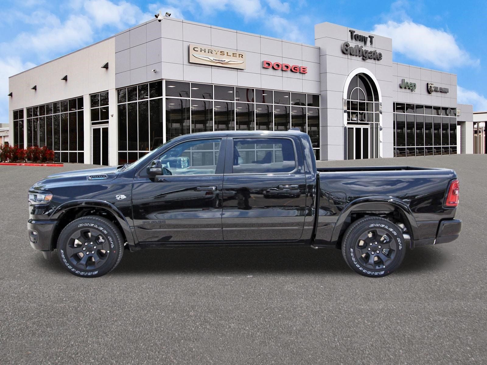 2026 RAM 1500 Big Horn/Lone Star Lone Star 4x4 Crew Cab 5'7" Box