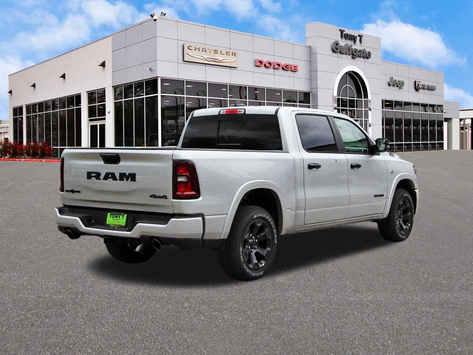 2026 RAM 1500 Big Horn/Lone Star Lone Star 4x4 Crew Cab 5'7" Box
