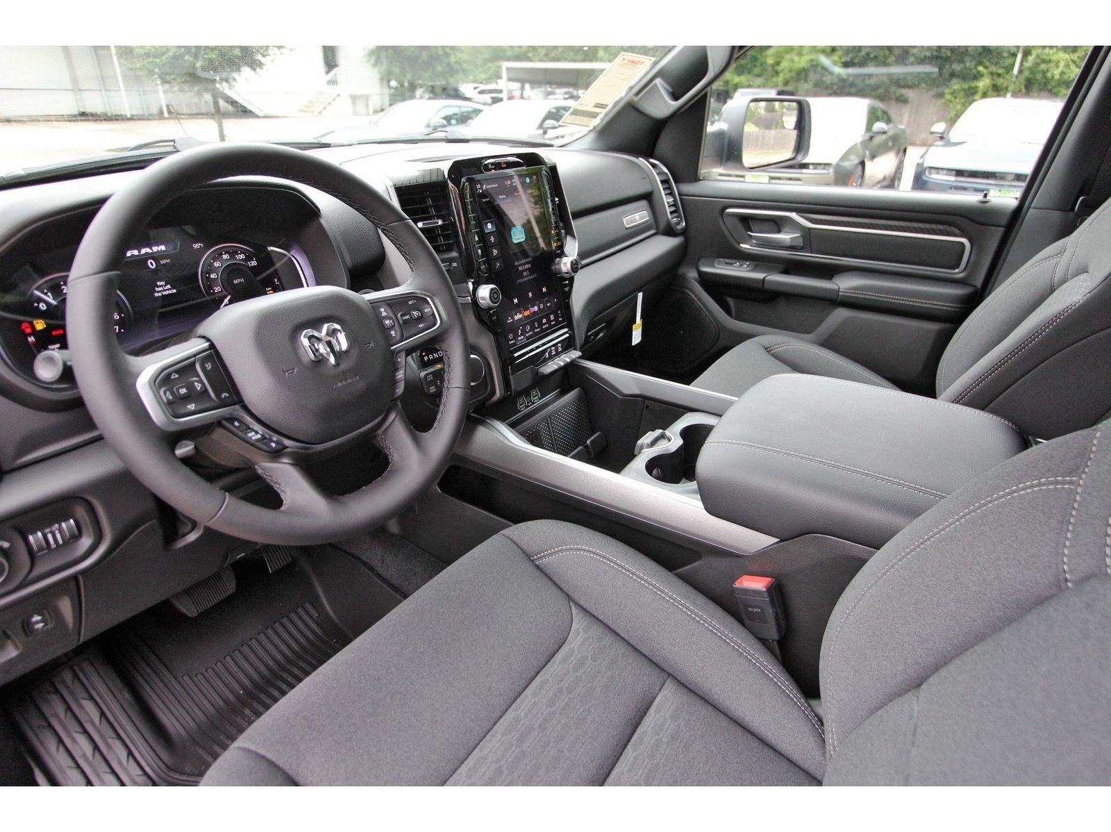 2026 RAM 1500 Big Horn/Lone Star Lone Star 4x4 Crew Cab 5'7" Box