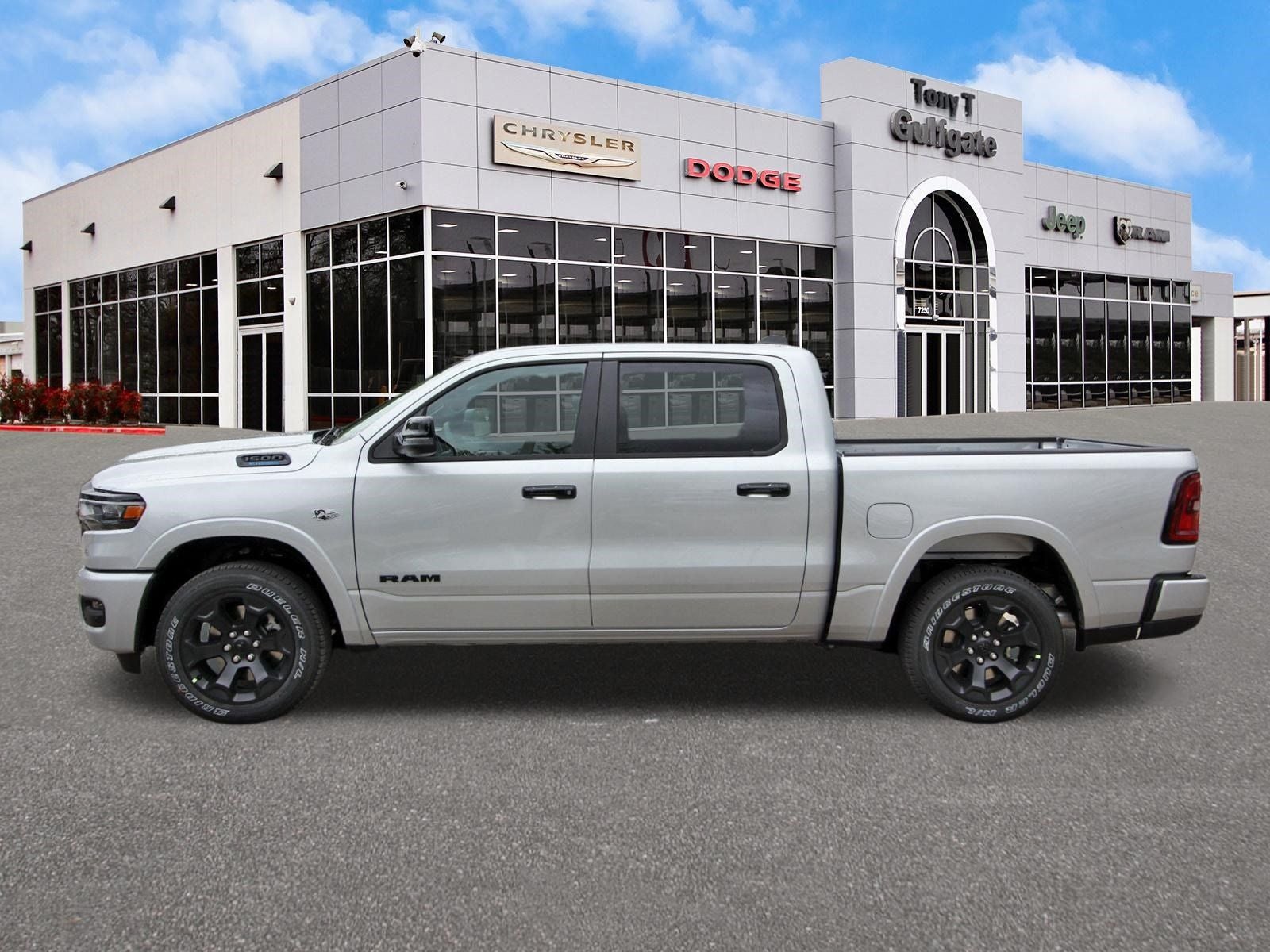 2026 RAM 1500 Big Horn/Lone Star Lone Star 4x4 Crew Cab 5'7" Box