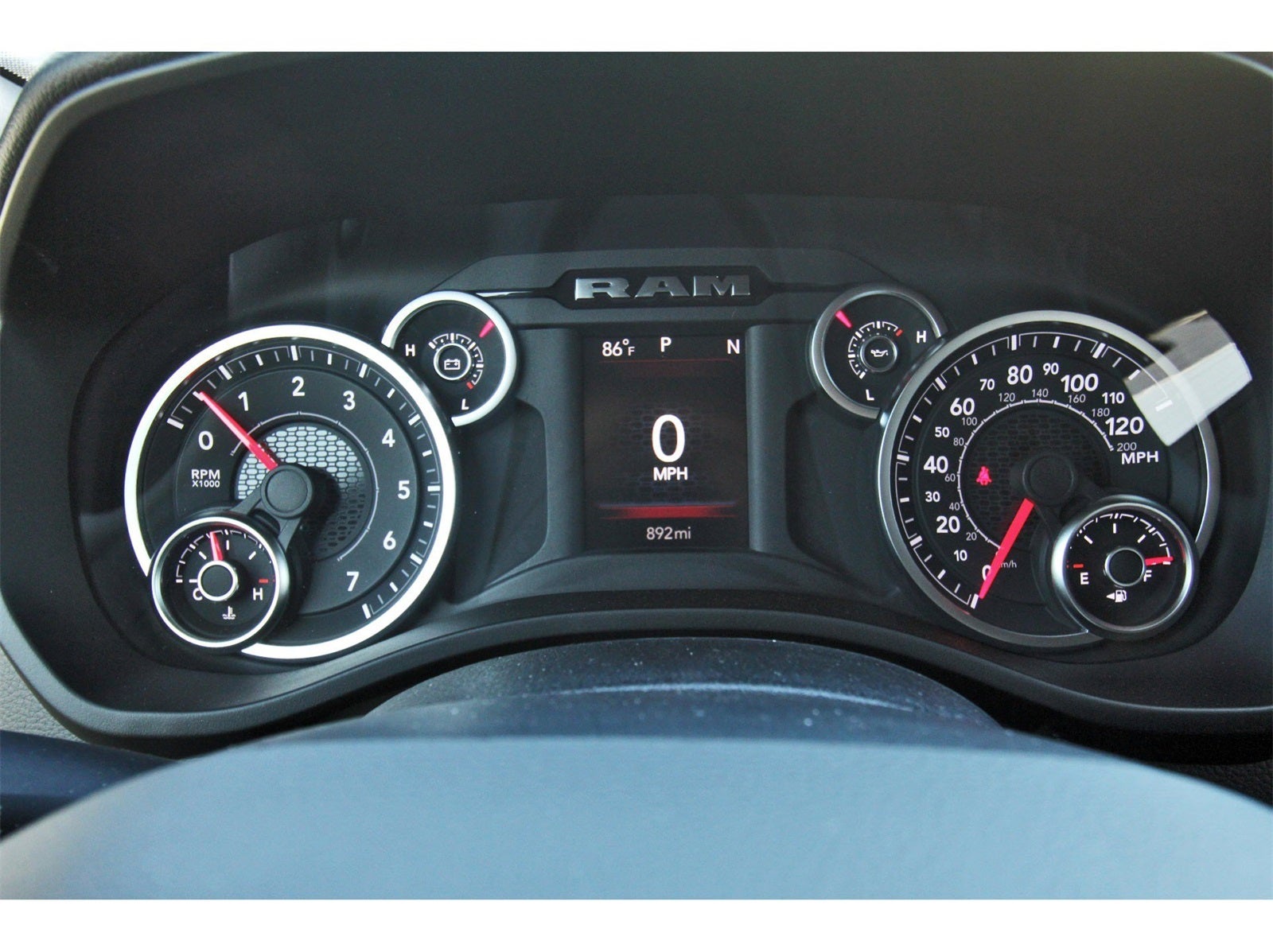 2026 RAM 1500 Big Horn/Lone Star Lone Star 4x4 Crew Cab 5'7" Box