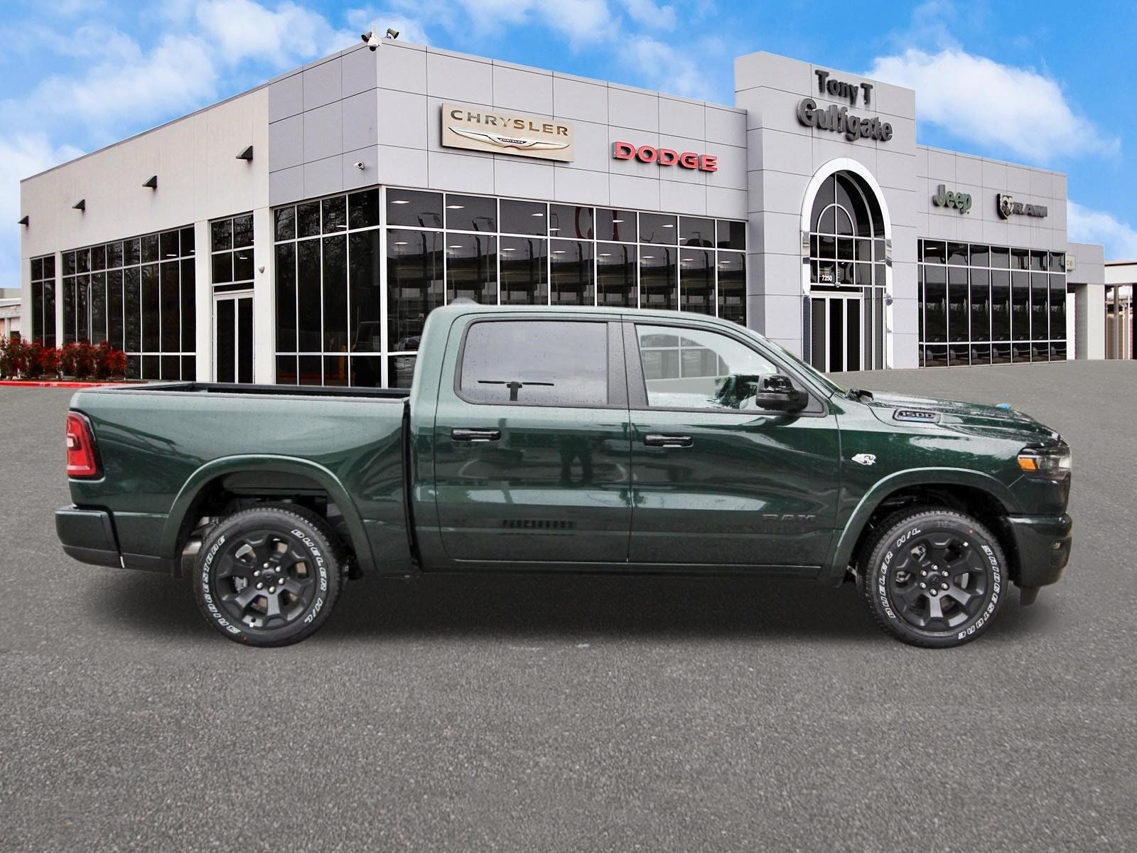 2026 RAM 1500 Big Horn/Lone Star Lone Star 4x4 Crew Cab 5'7" Box