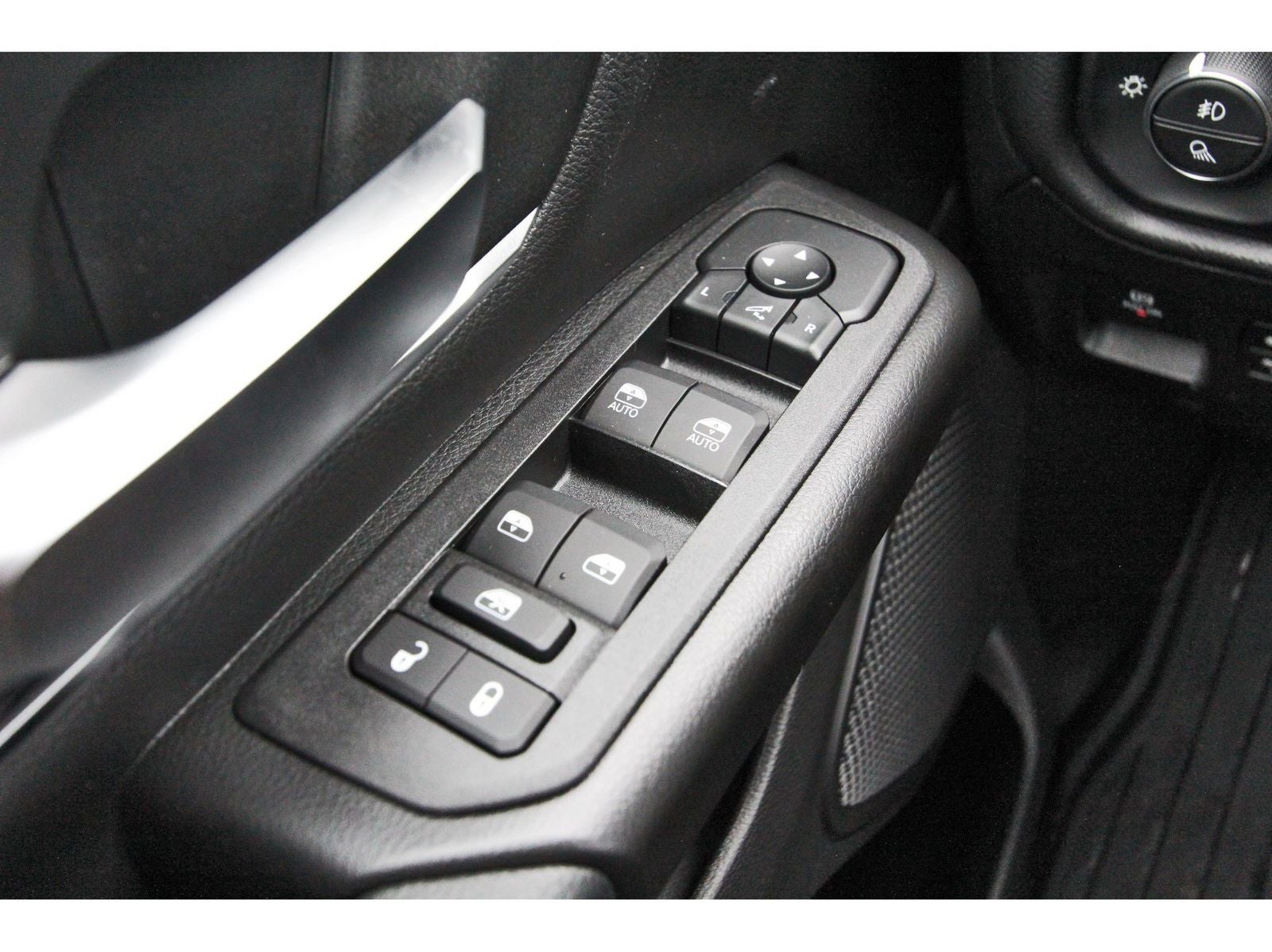 2026 RAM 1500 Big Horn/Lone Star Lone Star 4x4 Crew Cab 5'7" Box