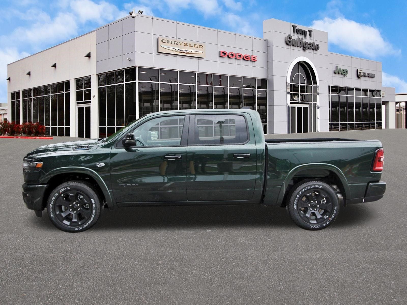 2026 RAM 1500 Big Horn/Lone Star Lone Star 4x4 Crew Cab 5'7" Box