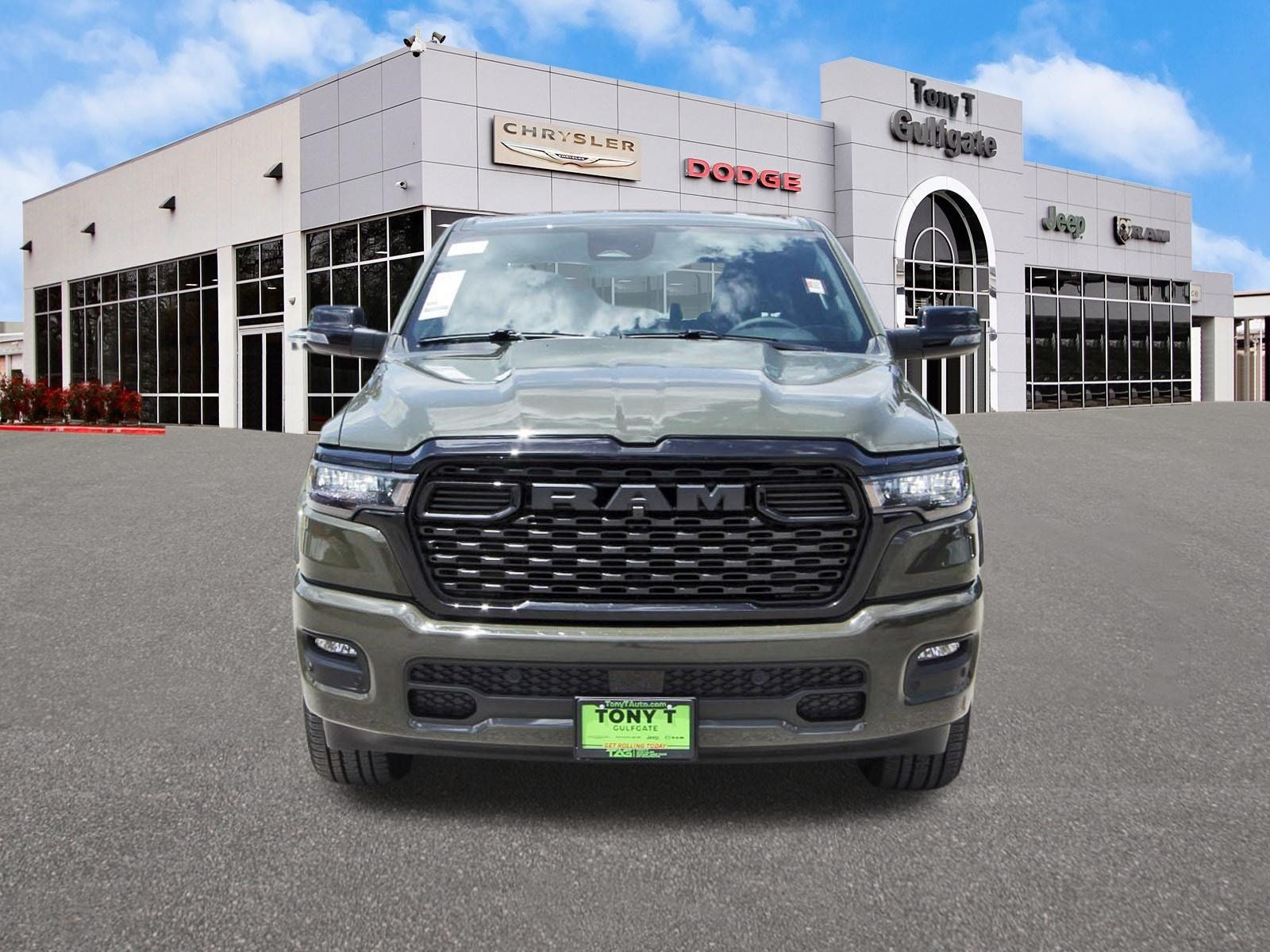 2026 RAM 1500 Big Horn/Lone Star Lone Star 4x4 Crew Cab 5'7" Box