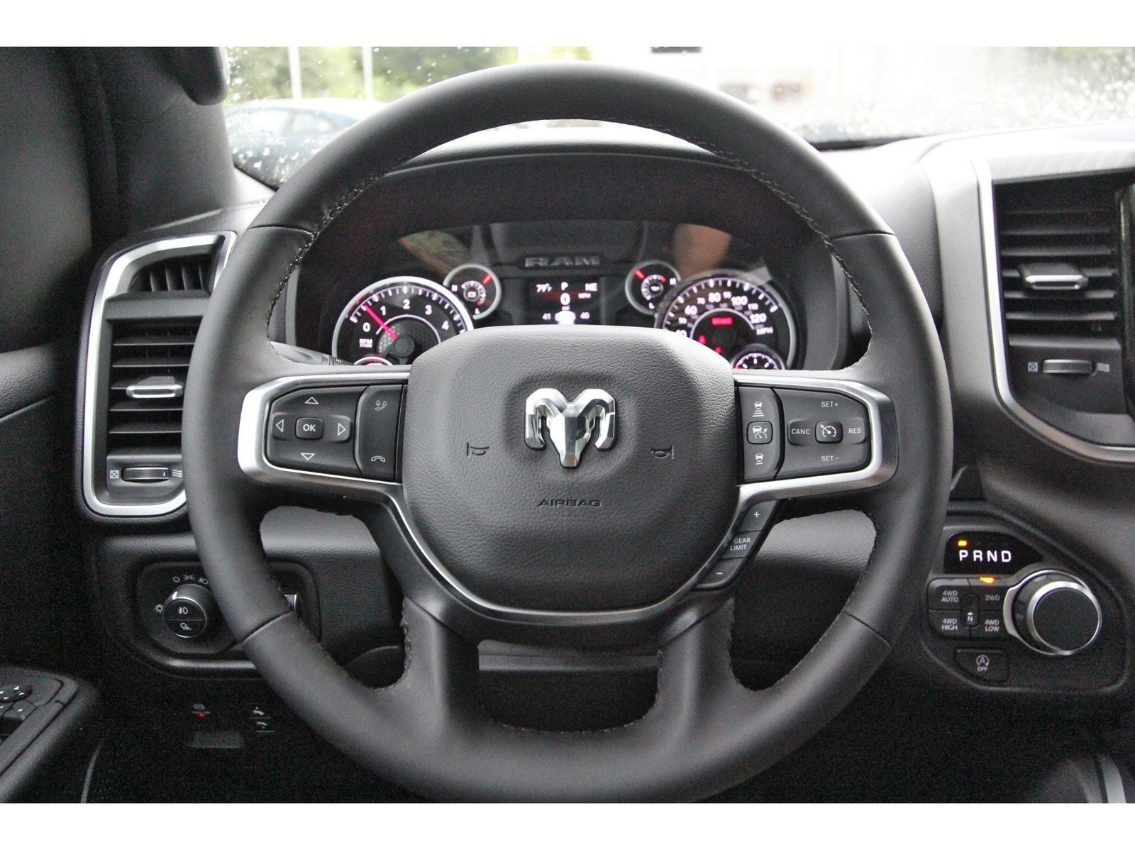 2026 RAM 1500 Big Horn/Lone Star Lone Star 4x4 Crew Cab 5'7" Box