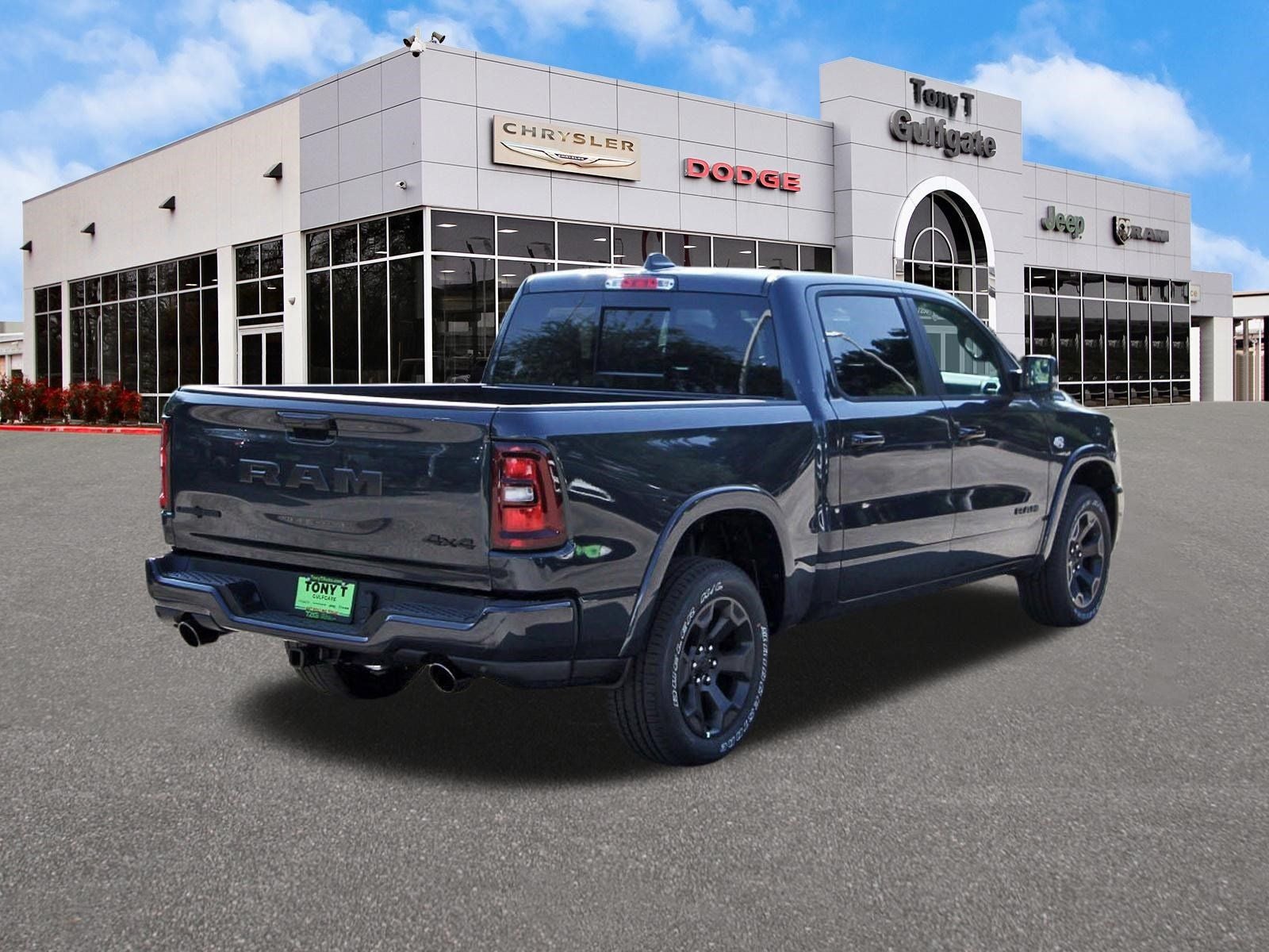2026 RAM 1500 Big Horn/Lone Star Lone Star 4x4 Crew Cab 5'7" Box
