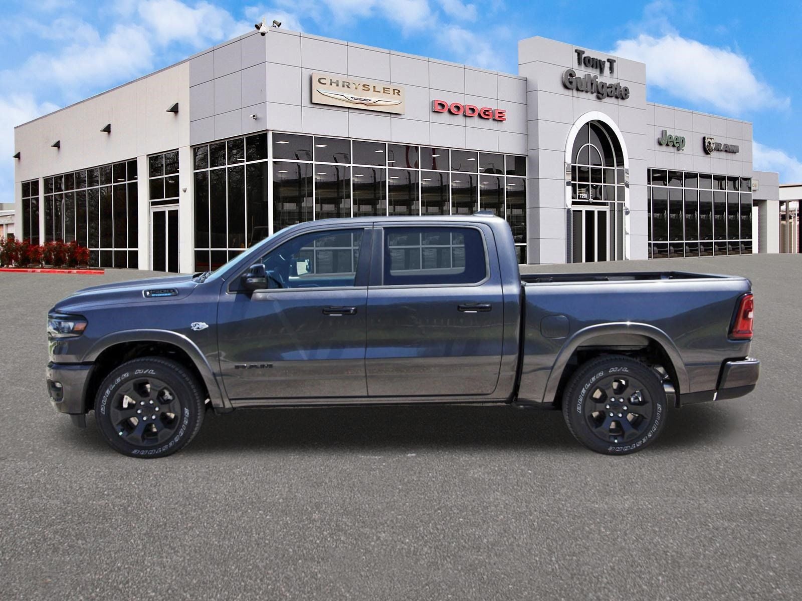 2026 RAM 1500 Big Horn/Lone Star Lone Star 4x4 Crew Cab 5'7" Box