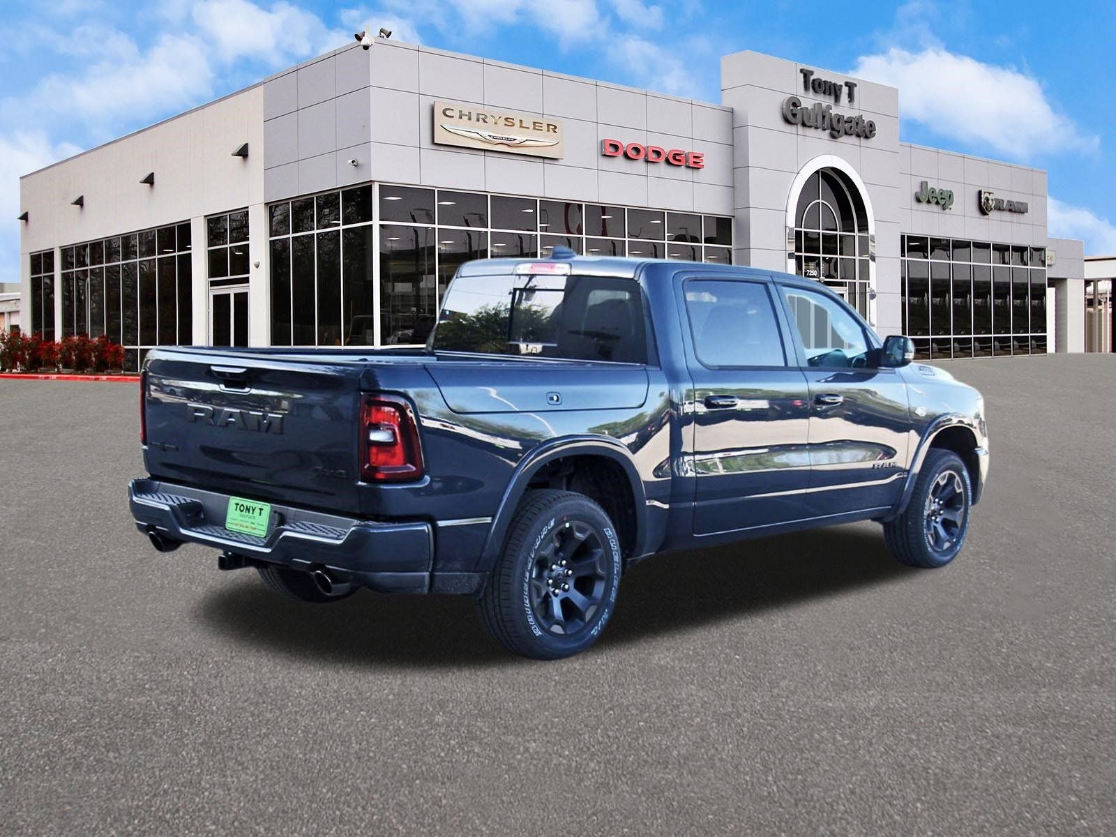 2026 RAM 1500 Big Horn/Lone Star Lone Star 4x4 Crew Cab 5'7" Box