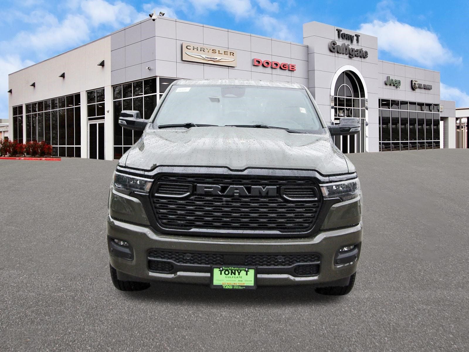 2026 RAM 1500 Big Horn/Lone Star Lone Star 4x4 Crew Cab 5'7" Box