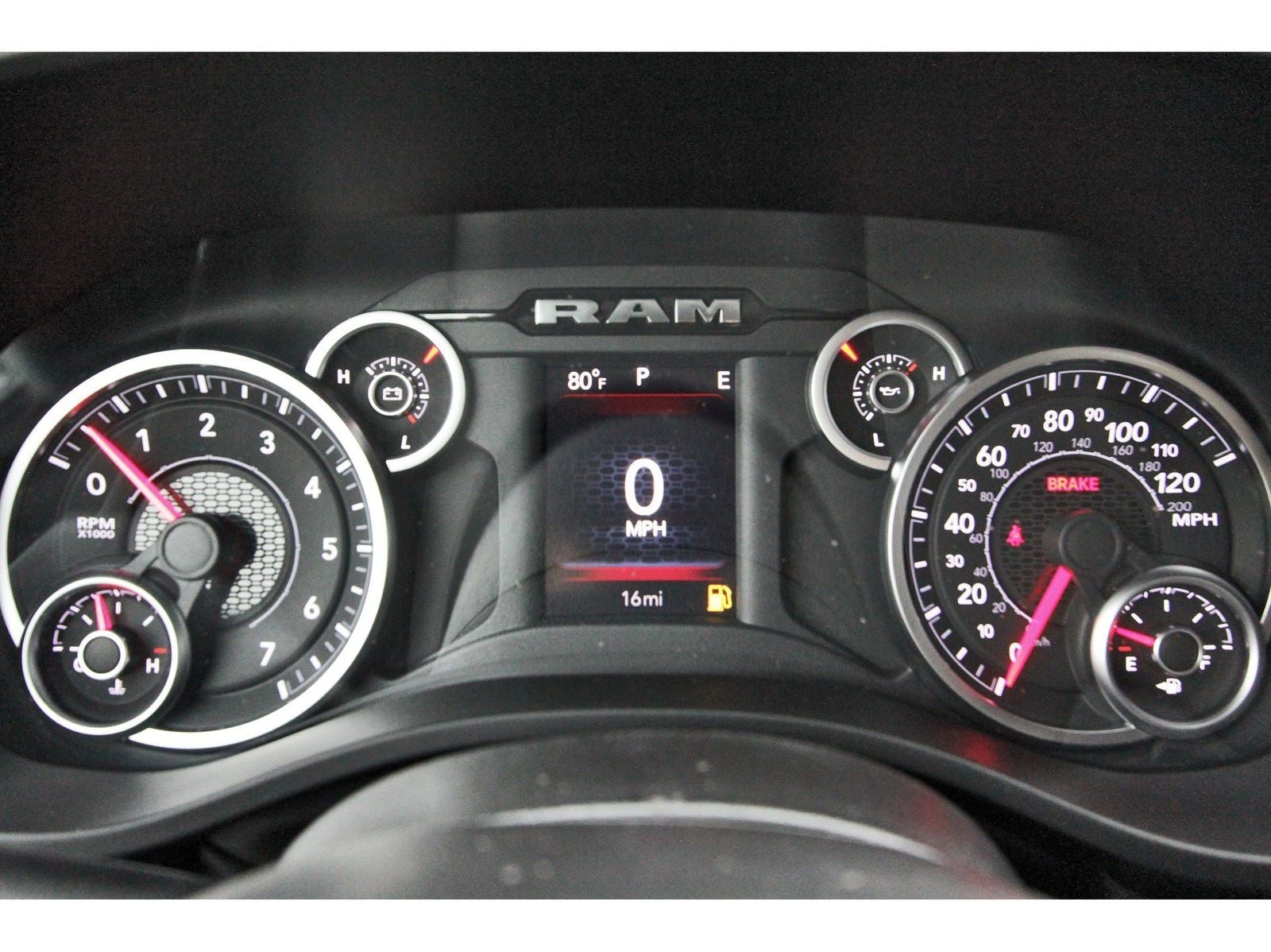 2026 RAM 1500 Big Horn/Lone Star Lone Star 4x4 Crew Cab 5'7" Box