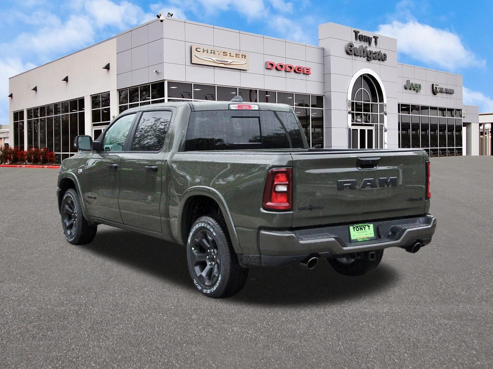 2026 RAM 1500 Big Horn/Lone Star Lone Star 4x4 Crew Cab 5'7" Box