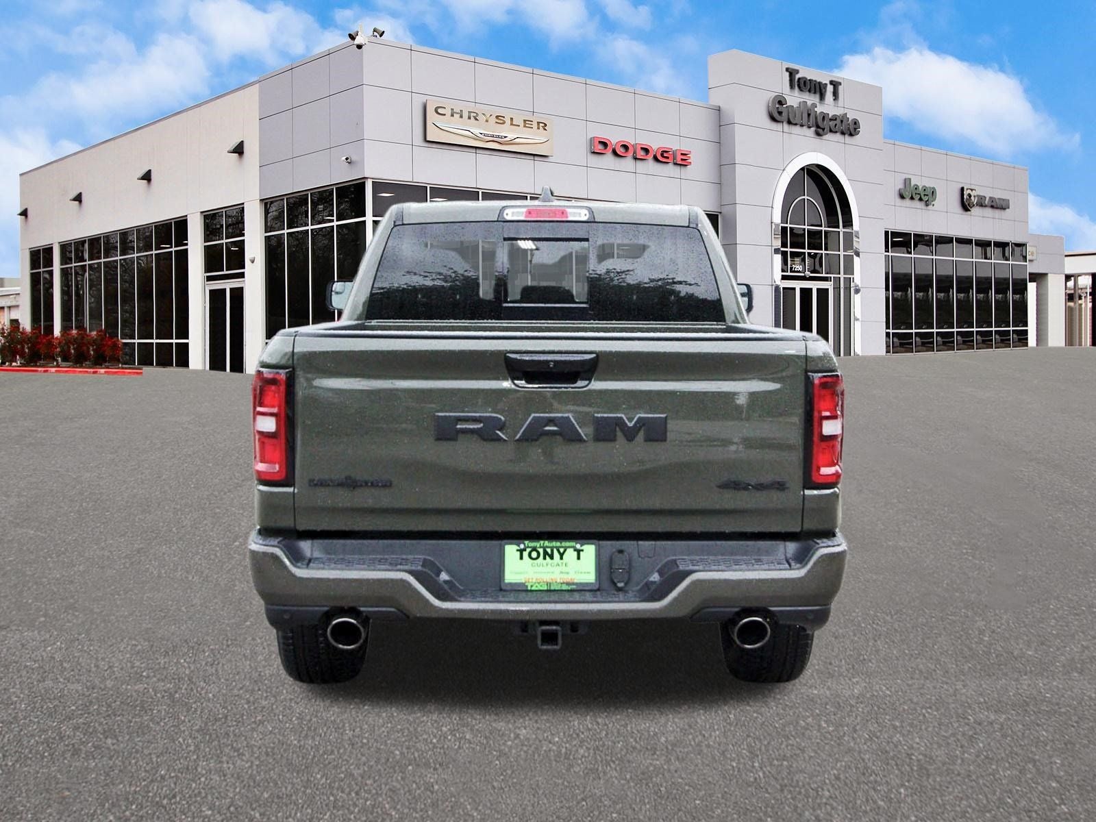 2026 RAM 1500 Big Horn/Lone Star Lone Star 4x4 Crew Cab 5'7" Box
