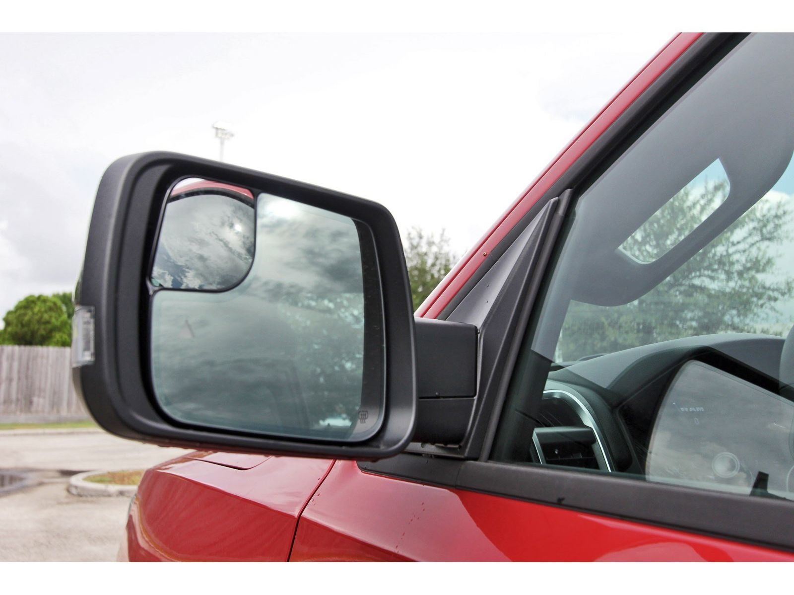 2026 RAM 1500 Big Horn/Lone Star Lone Star 4x4 Crew Cab 5'7" Box