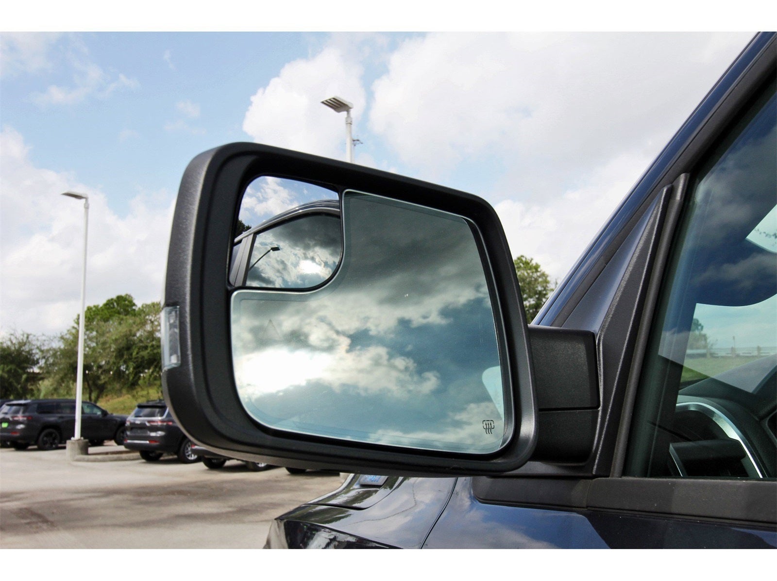 2026 RAM 1500 Big Horn/Lone Star Lone Star 4x4 Crew Cab 5'7" Box