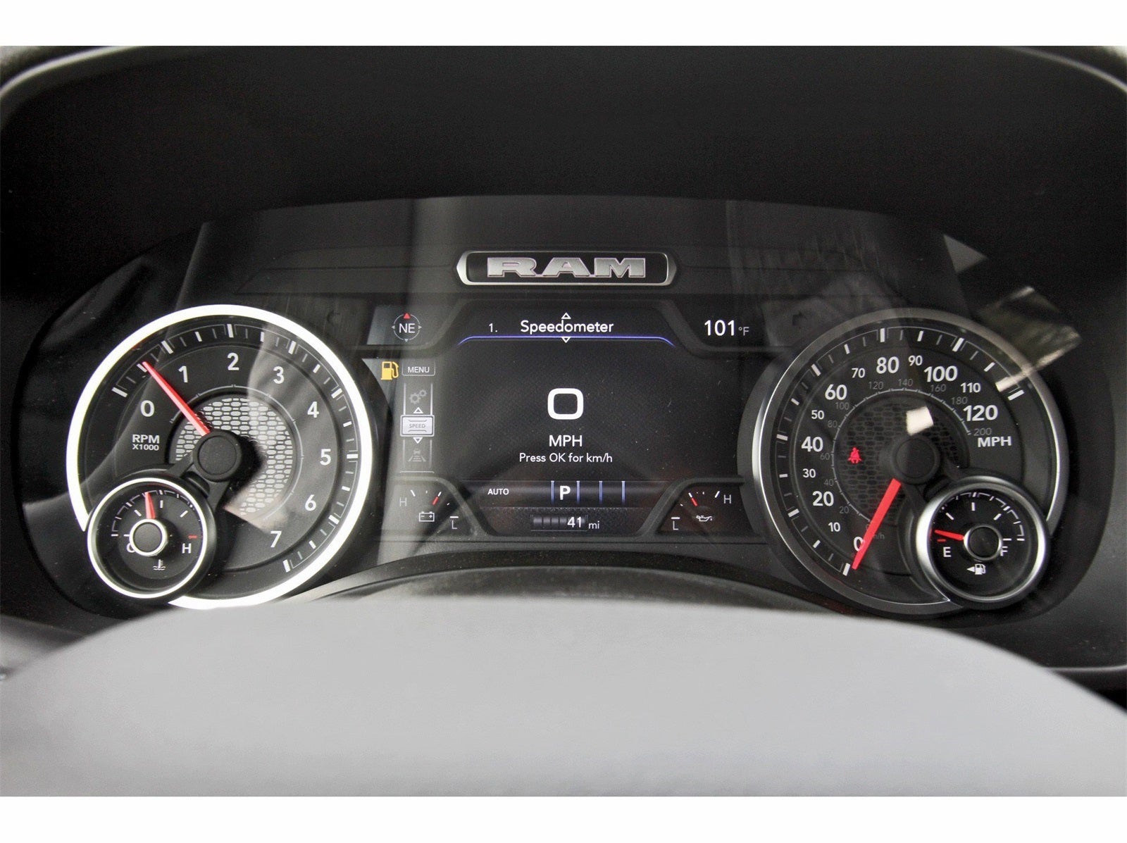 2026 RAM 1500 Big Horn/Lone Star Lone Star 4x4 Crew Cab 5'7" Box