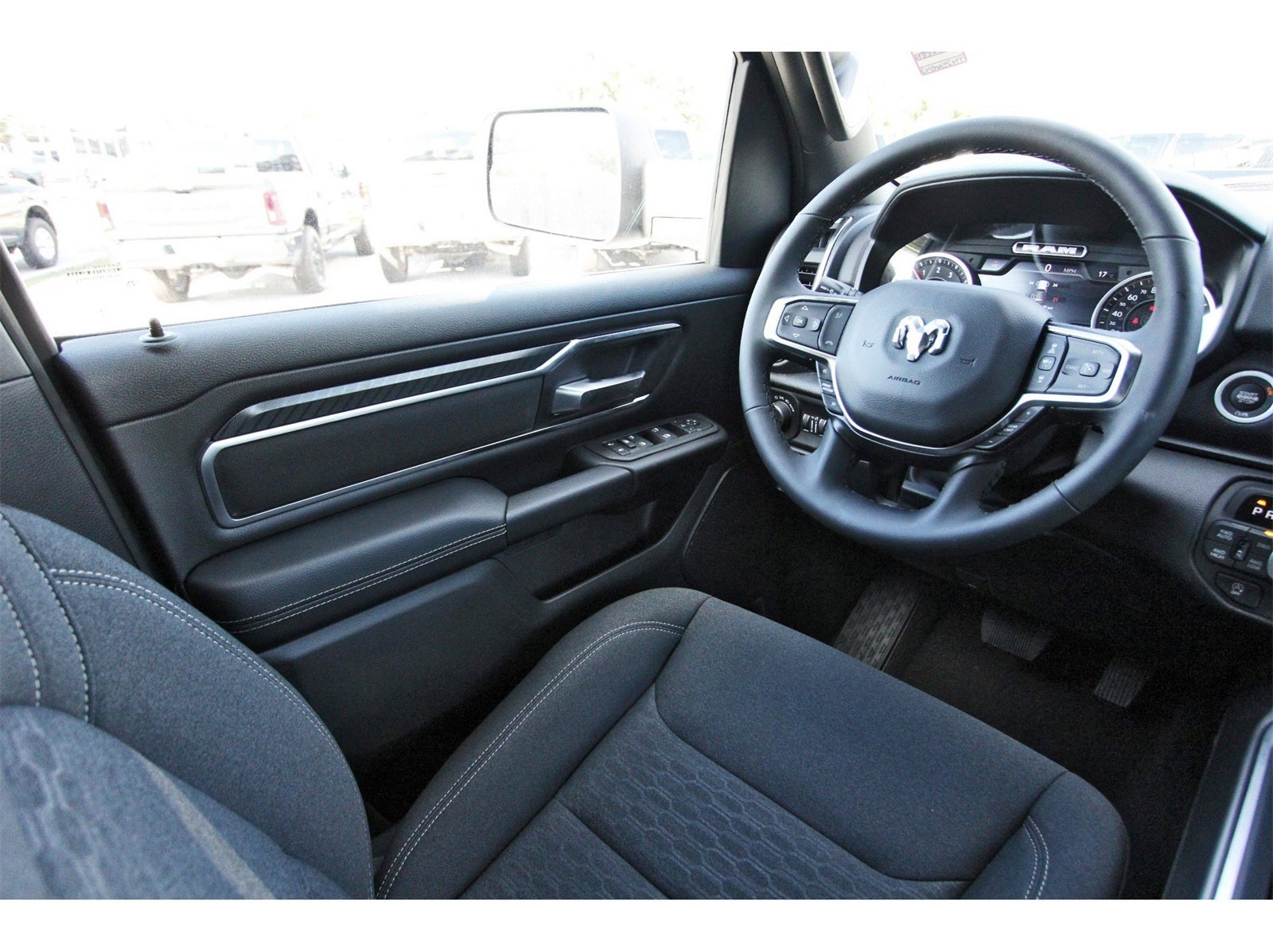 2026 RAM 1500 Big Horn/Lone Star Lone Star 4x4 Crew Cab 5'7" Box