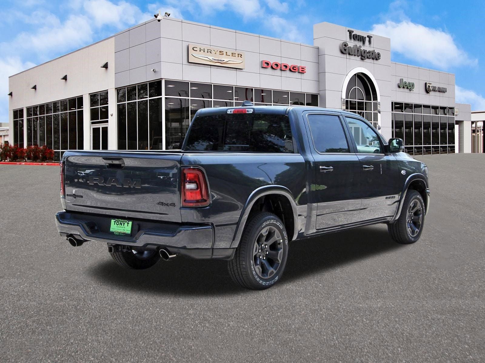 2026 RAM 1500 Big Horn/Lone Star Lone Star 4x4 Crew Cab 5'7" Box