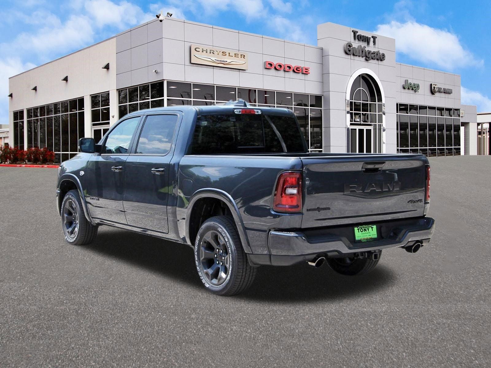 2026 RAM 1500 Big Horn/Lone Star Lone Star 4x4 Crew Cab 5'7" Box