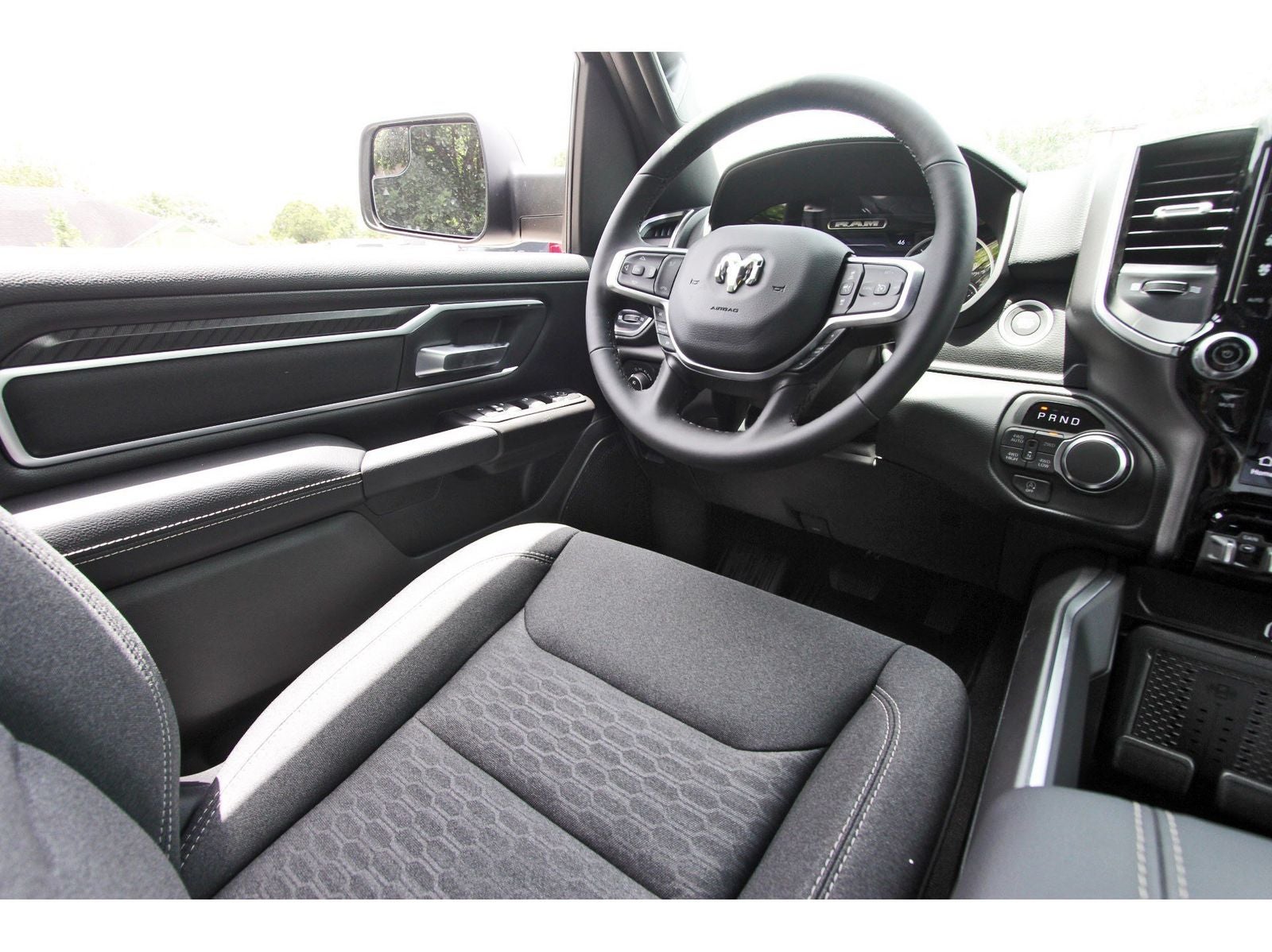 2026 RAM 1500 Big Horn/Lone Star Lone Star 4x4 Crew Cab 5'7" Box