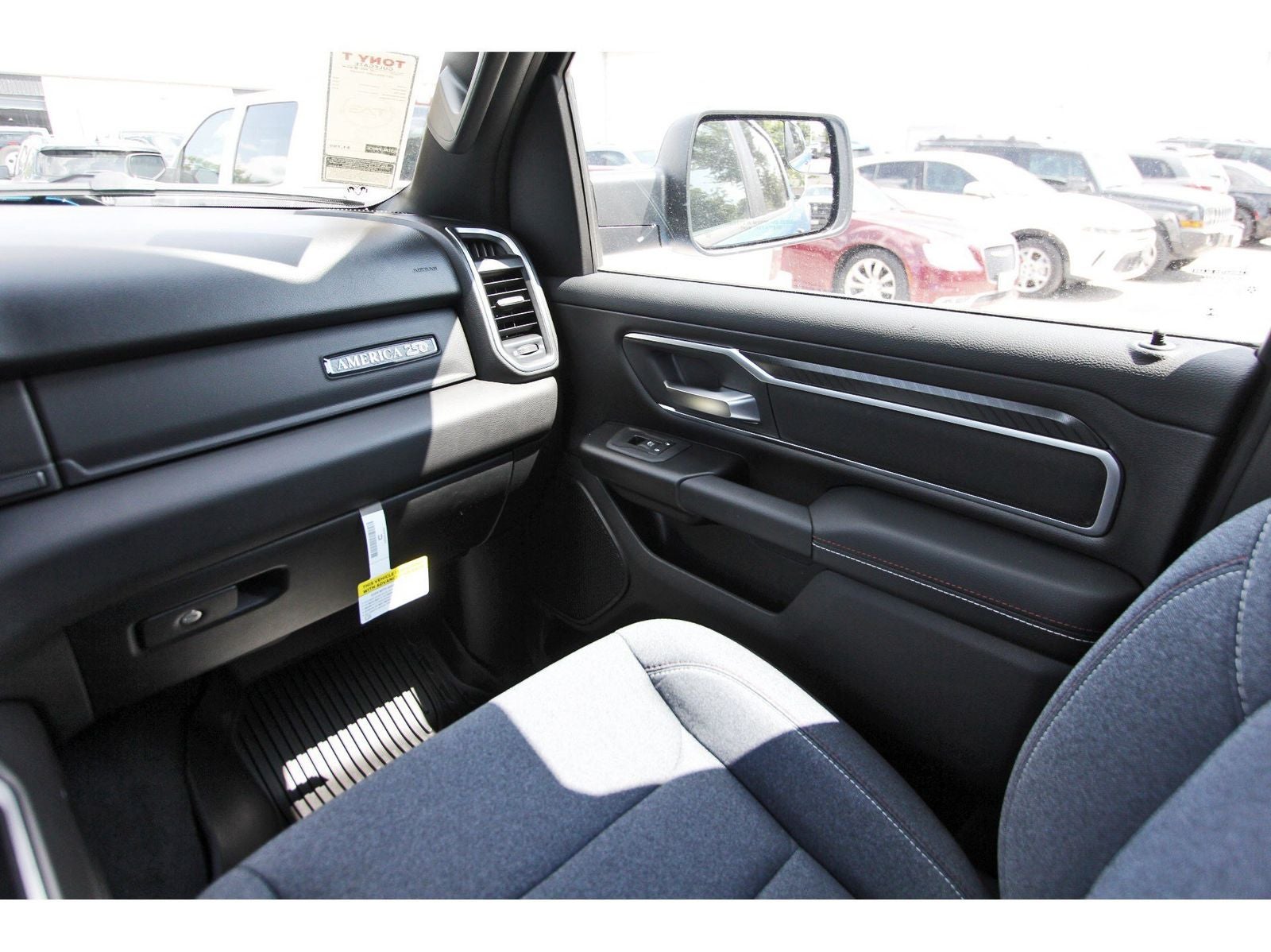 2026 RAM 1500 Big Horn/Lone Star Lone Star 4x4 Crew Cab 5'7" Box