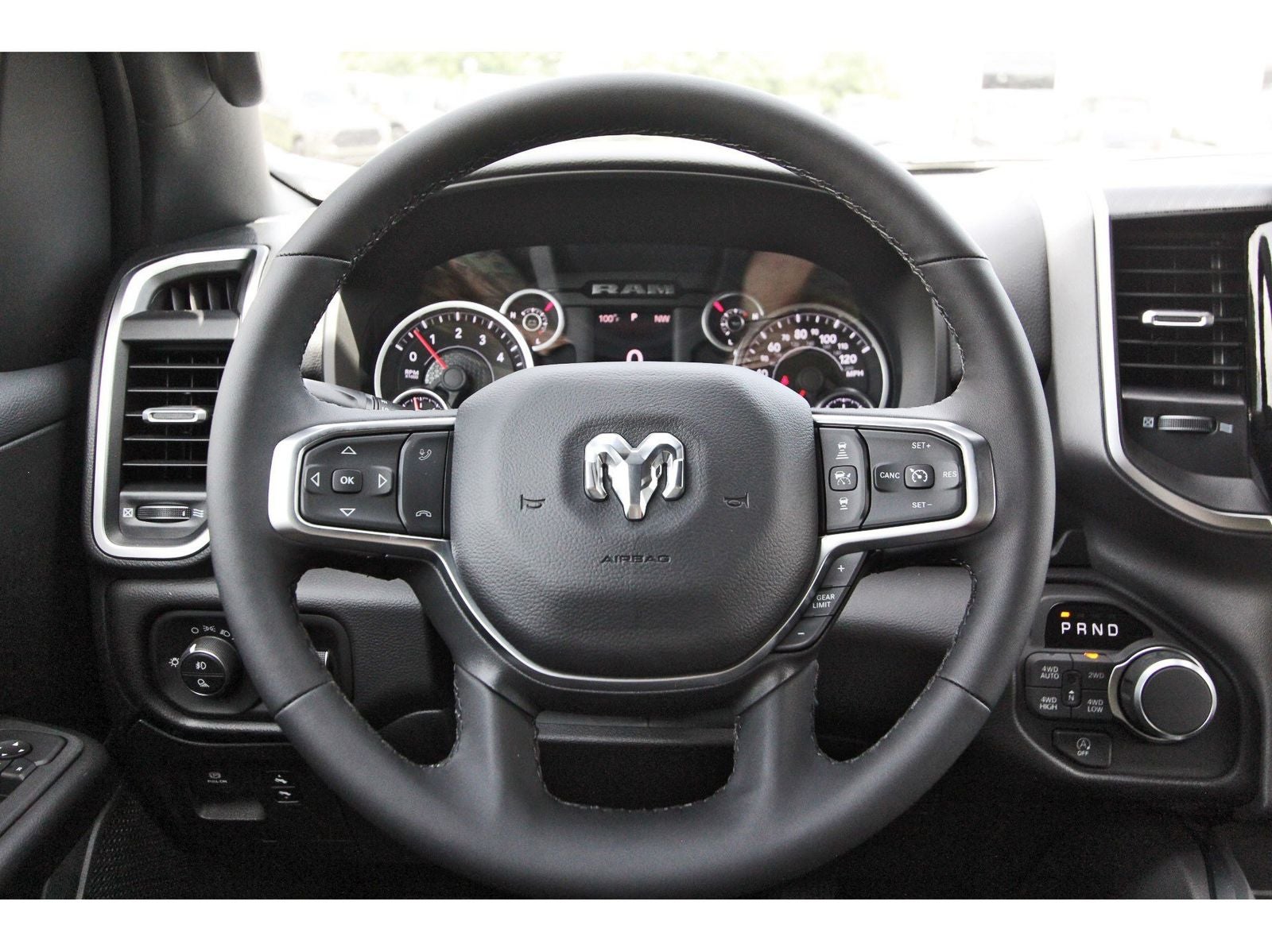 2026 RAM 1500 Big Horn/Lone Star Lone Star 4x4 Crew Cab 5'7" Box