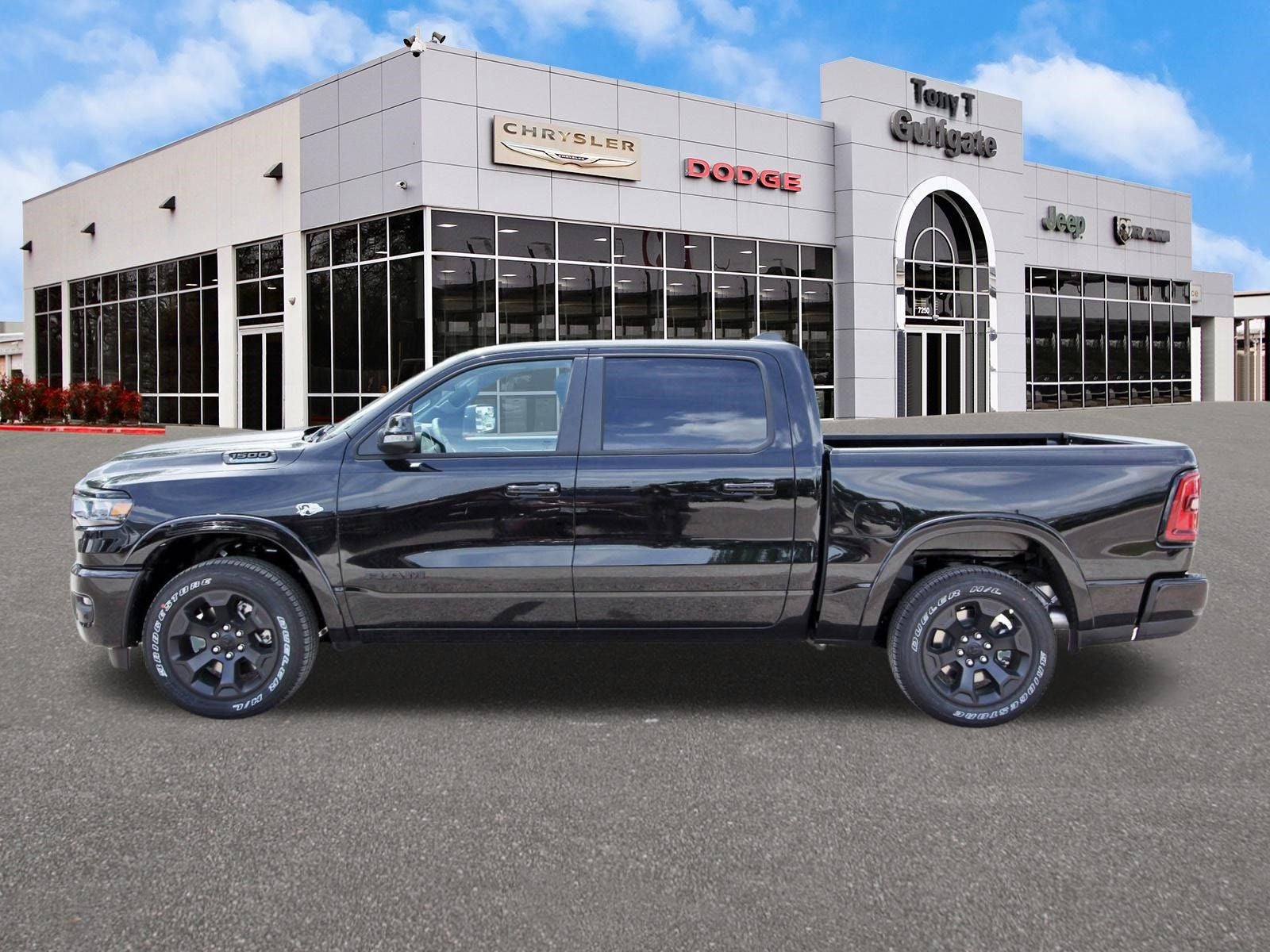 2026 RAM 1500 Big Horn/Lone Star Lone Star 4x4 Crew Cab 5'7" Box