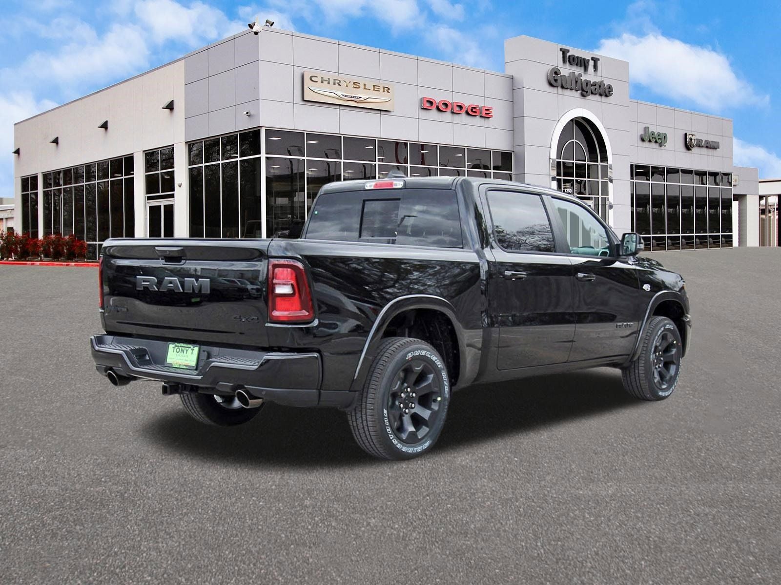 2026 RAM 1500 Big Horn/Lone Star Lone Star 4x4 Crew Cab 5'7" Box