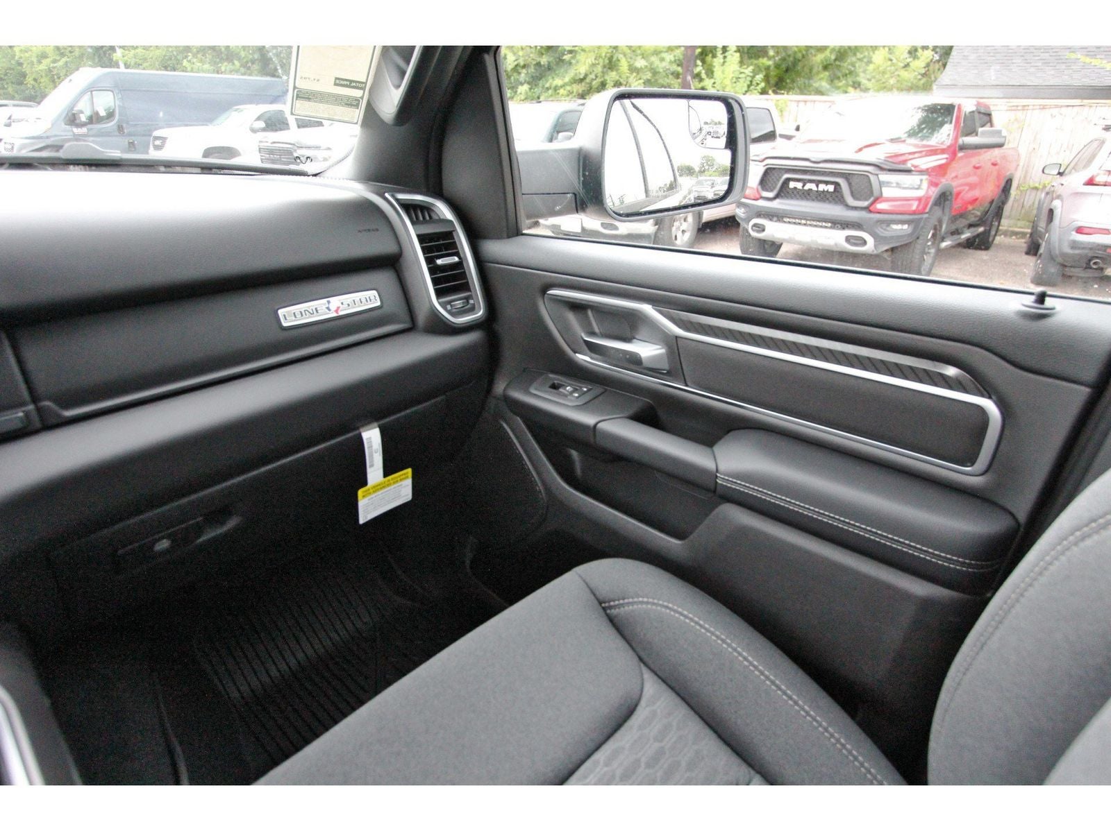 2026 RAM 1500 Big Horn/Lone Star Lone Star 4x4 Crew Cab 5'7" Box