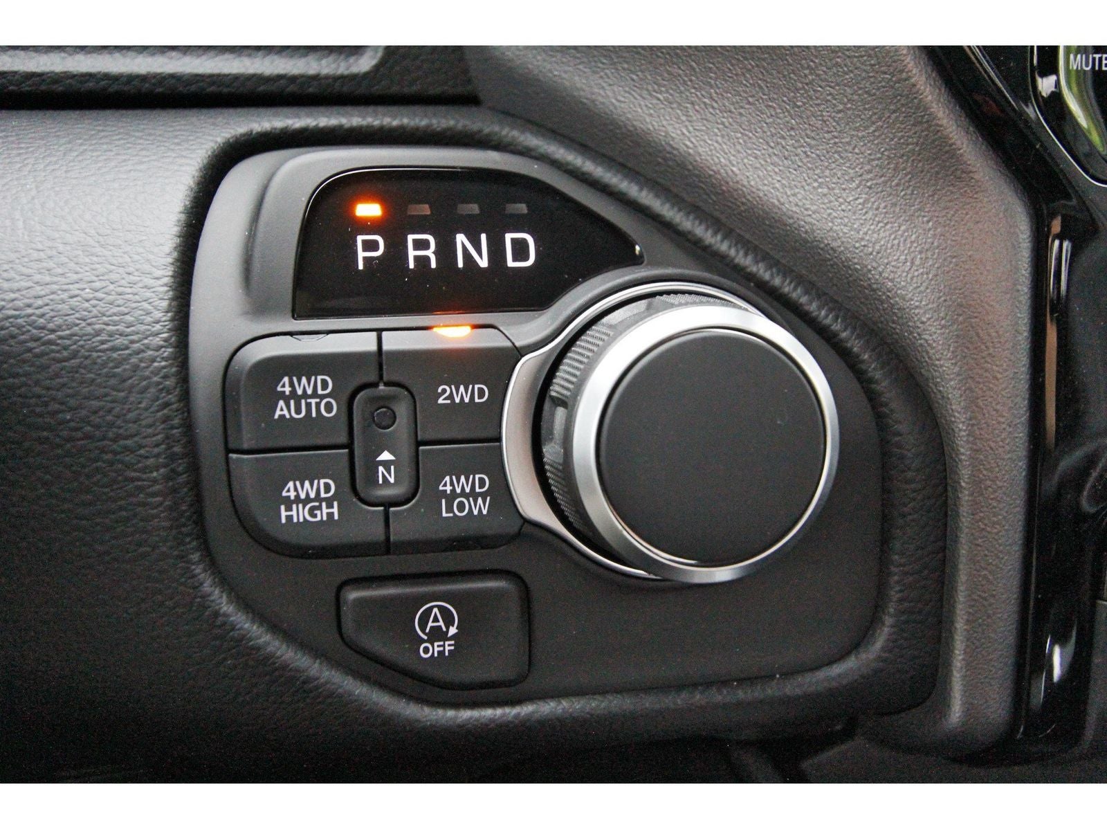 2026 RAM 1500 Big Horn/Lone Star Lone Star 4x4 Crew Cab 5'7" Box