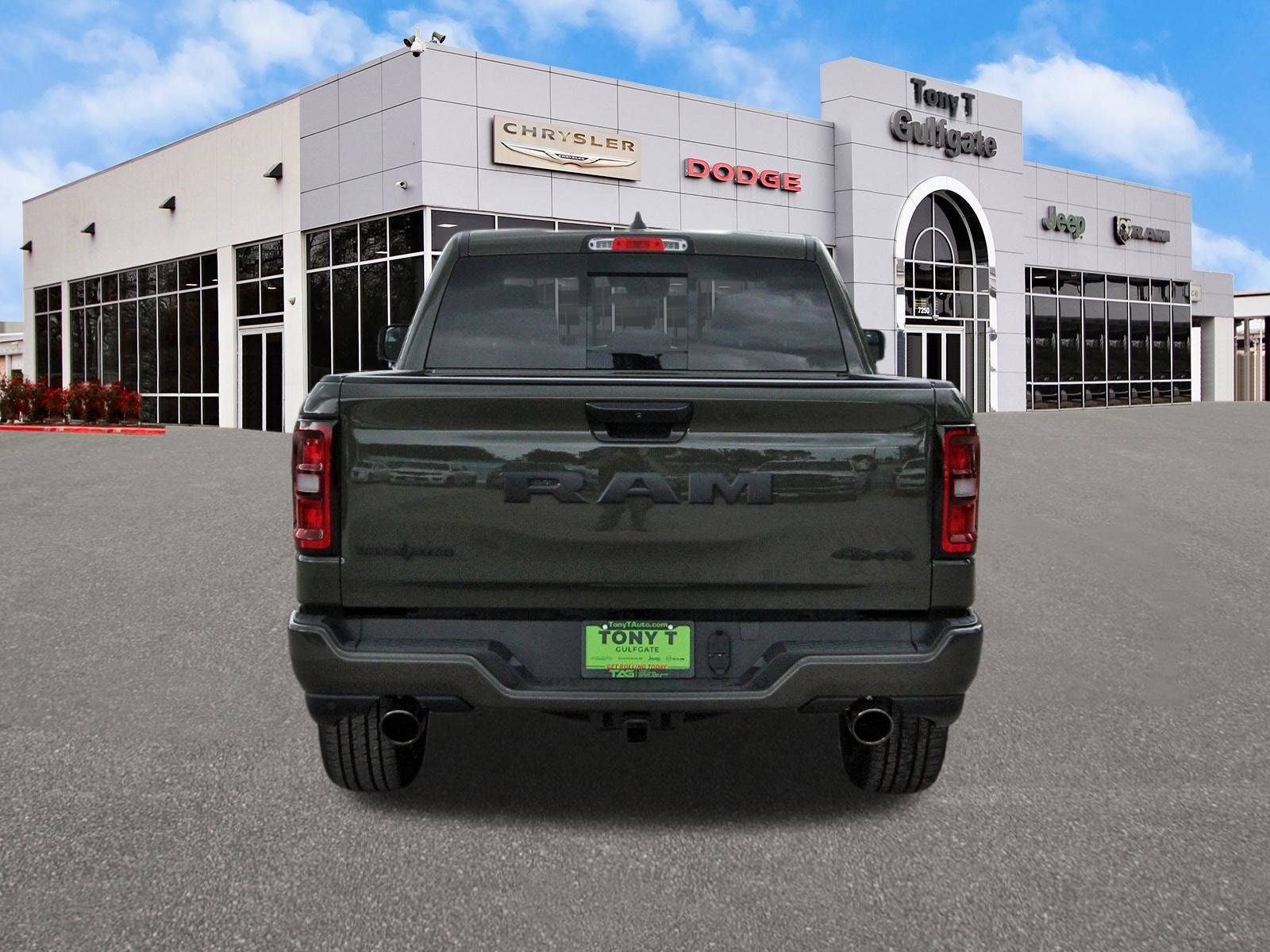 2026 RAM 1500 Big Horn/Lone Star Lone Star 4x4 Crew Cab 5'7" Box