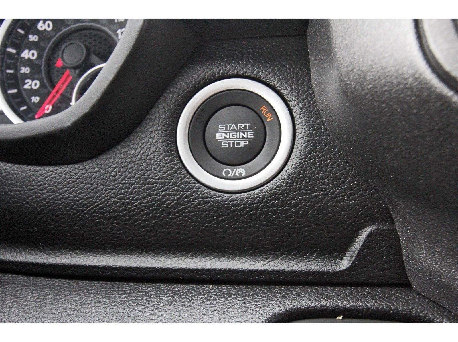 2026 RAM 1500 Warlock 4x4 Crew Cab 5'7" Box