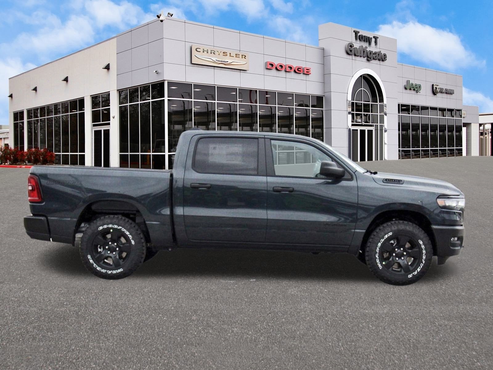 2026 RAM 1500 Warlock 4x4 Crew Cab 5'7" Box