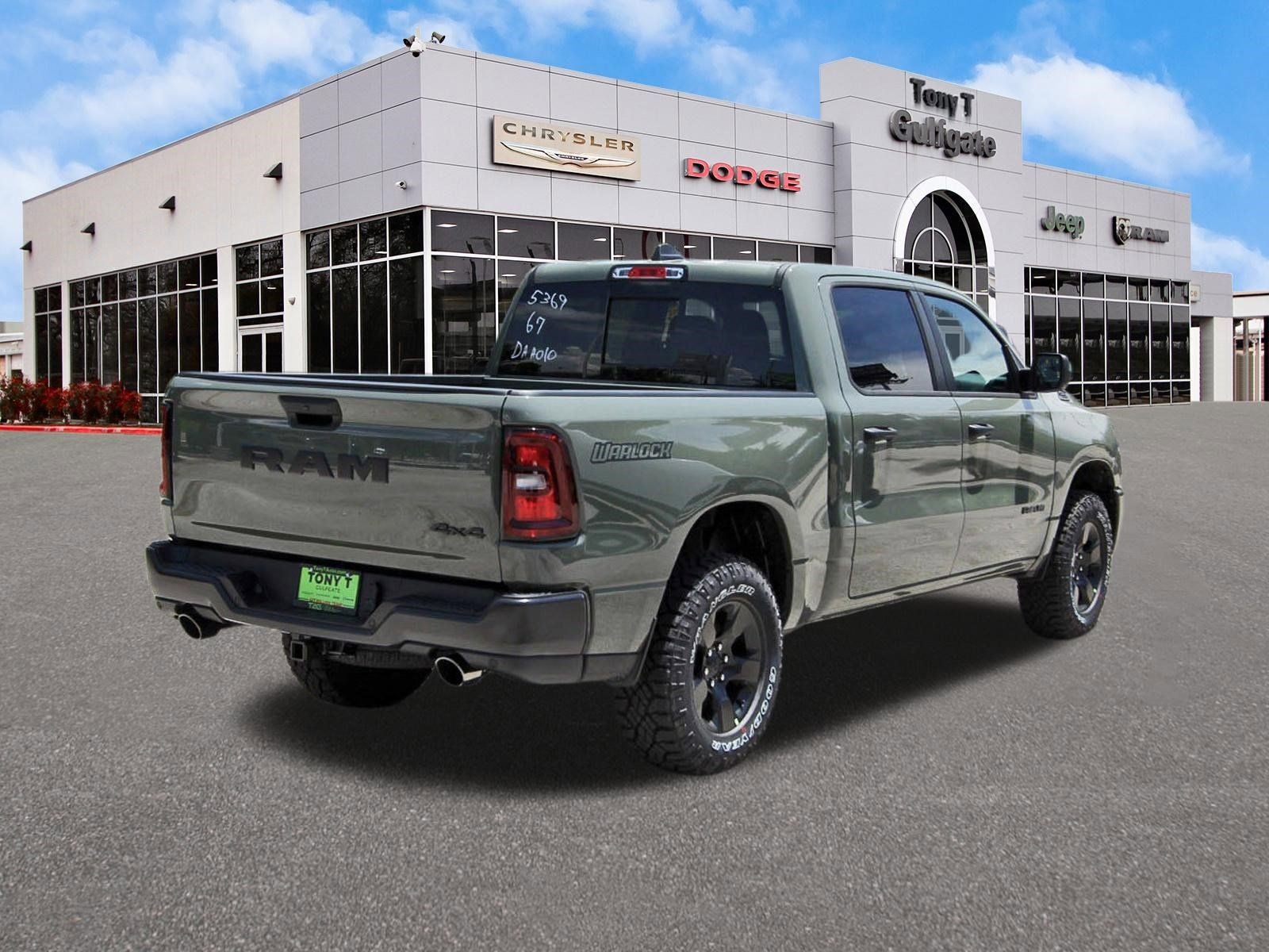 2026 RAM 1500 Warlock 4x4 Crew Cab 5'7" Box