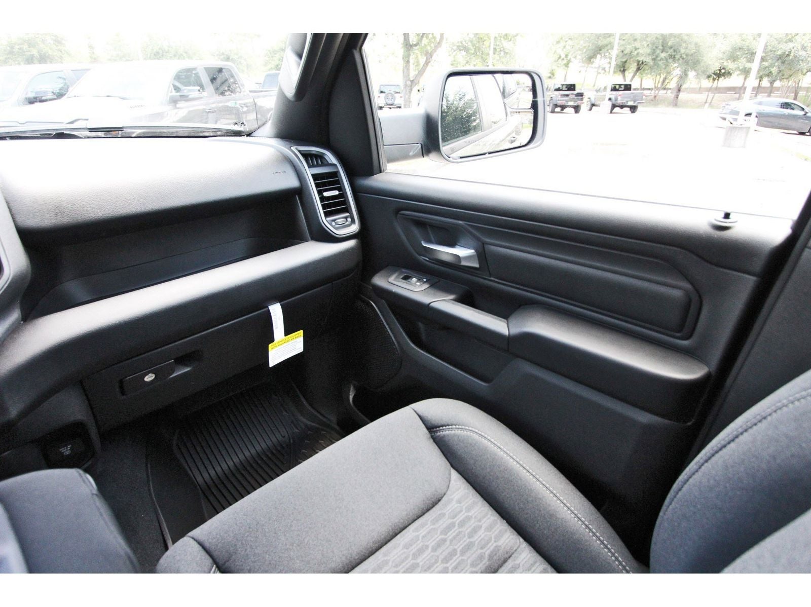 2026 RAM 1500 Warlock 4x4 Crew Cab 5'7" Box