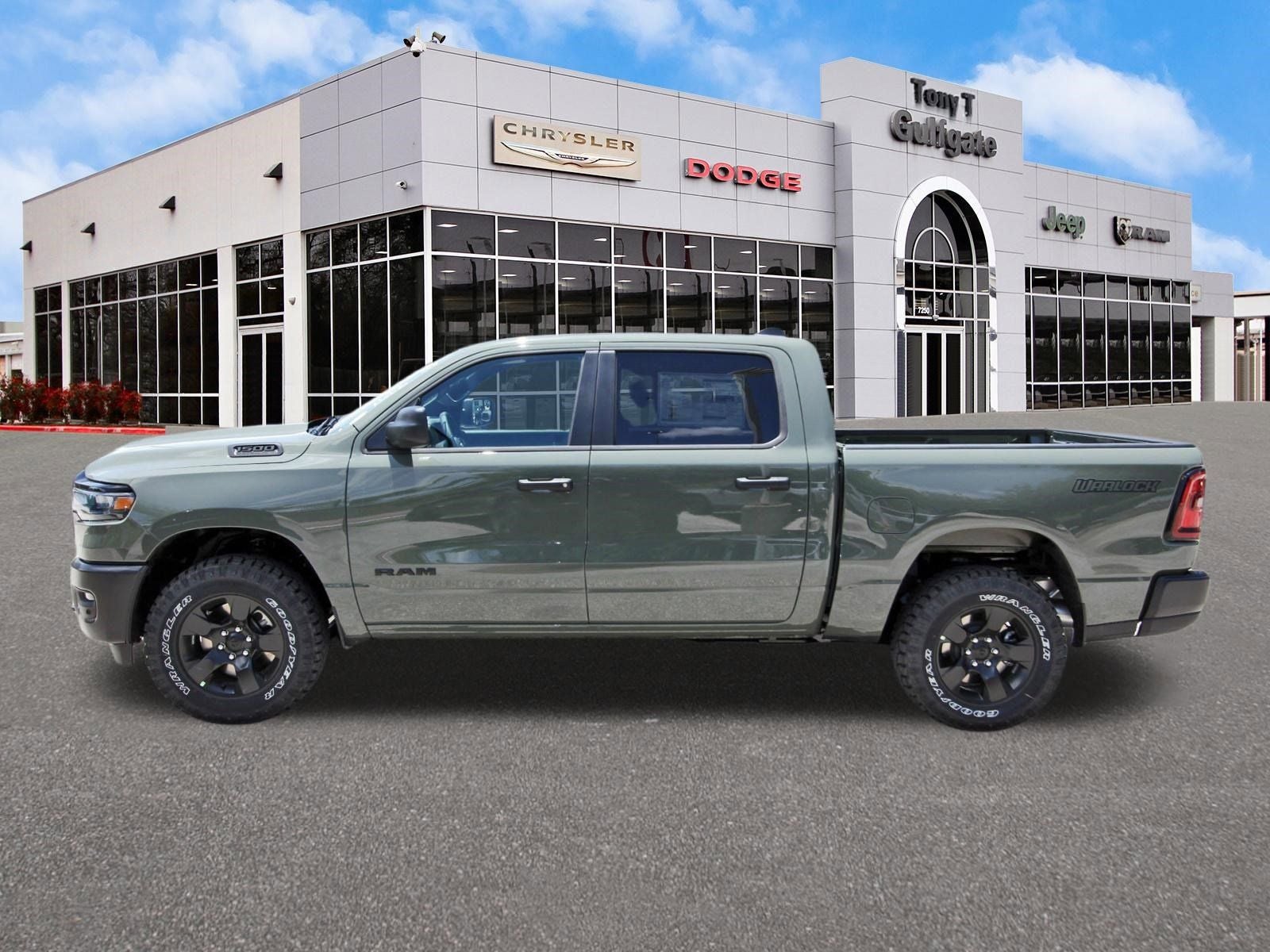 2026 RAM 1500 Warlock 4x4 Crew Cab 5'7" Box