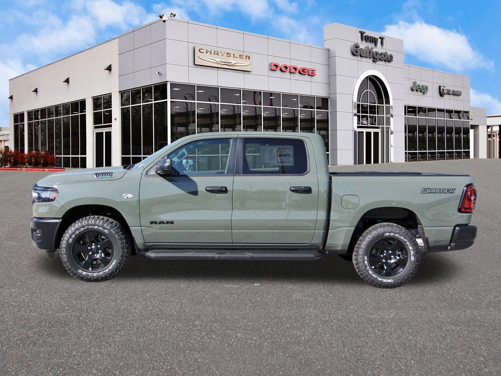 2026 RAM 1500 Warlock 4x4 Crew Cab 5'7" Box