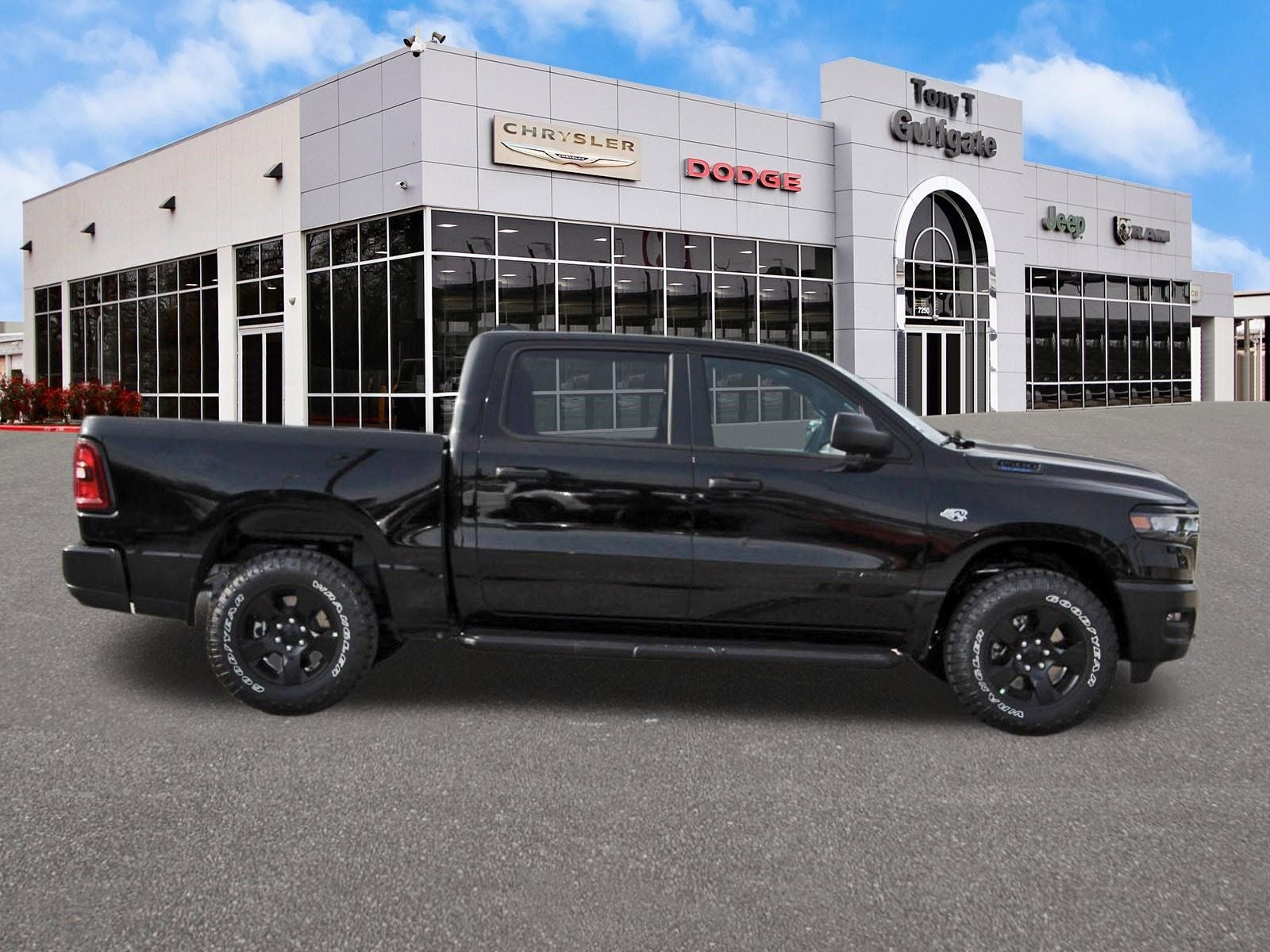 2026 RAM 1500 Warlock 4x4 Crew Cab 5'7" Box