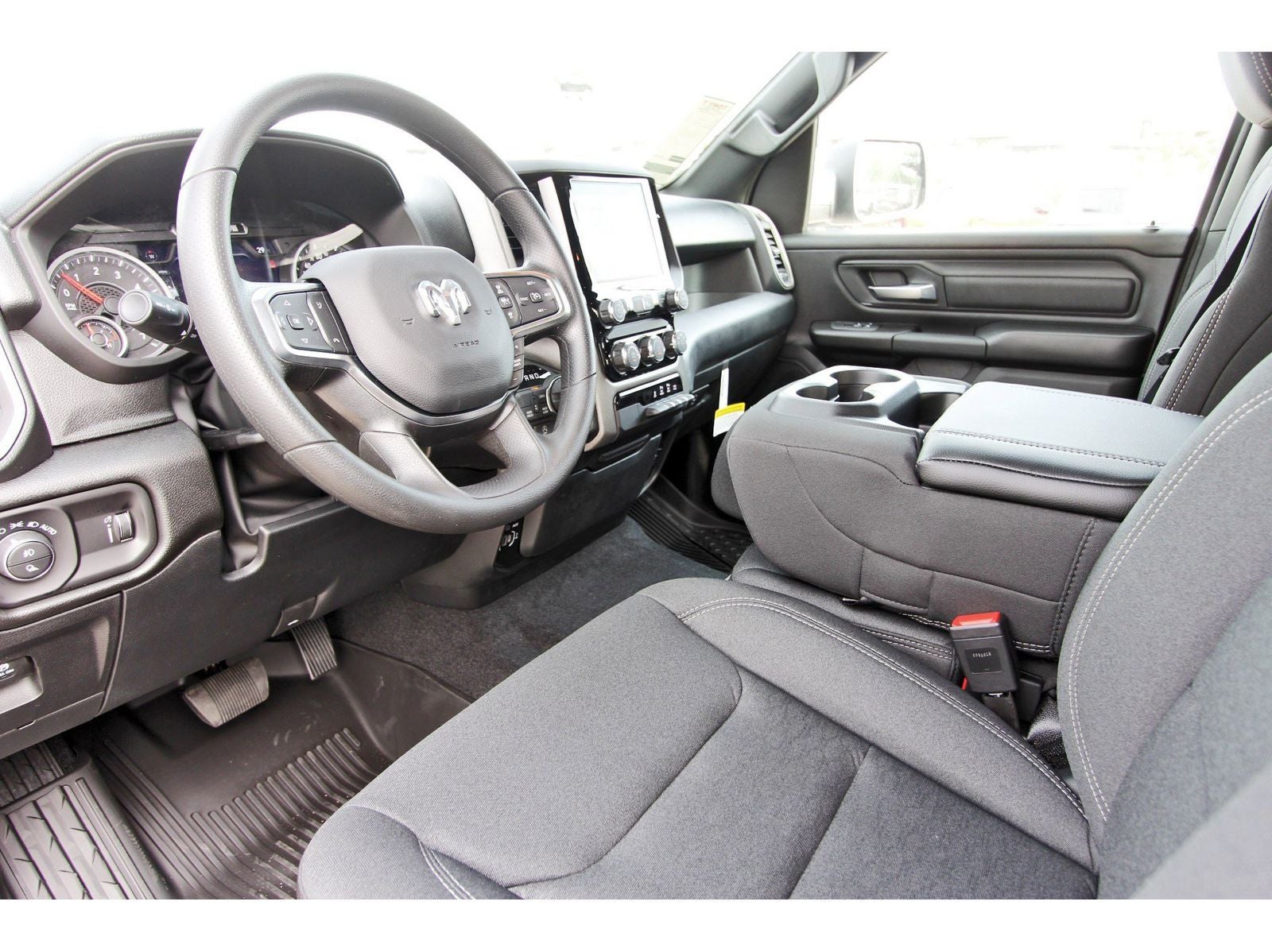 2026 RAM 1500 Warlock 4x4 Crew Cab 5'7" Box