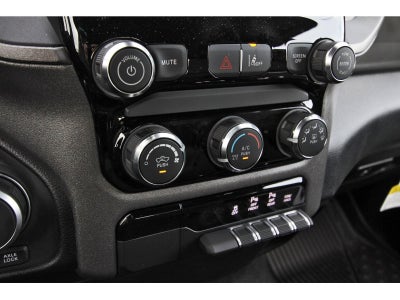 2026 RAM 1500 Warlock 4x4 Crew Cab 5'7" Box