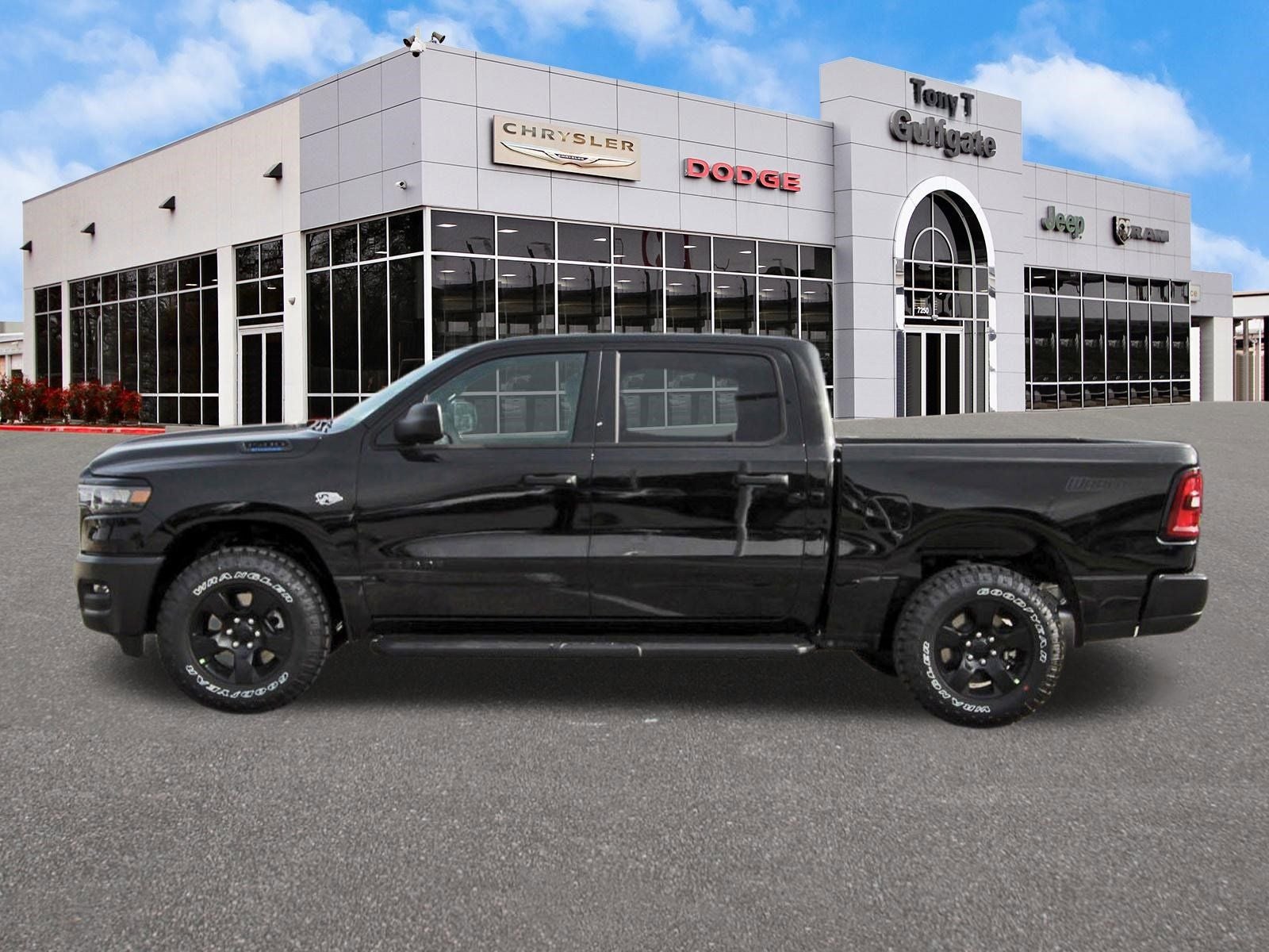 2026 RAM 1500 Warlock 4x4 Crew Cab 5'7" Box