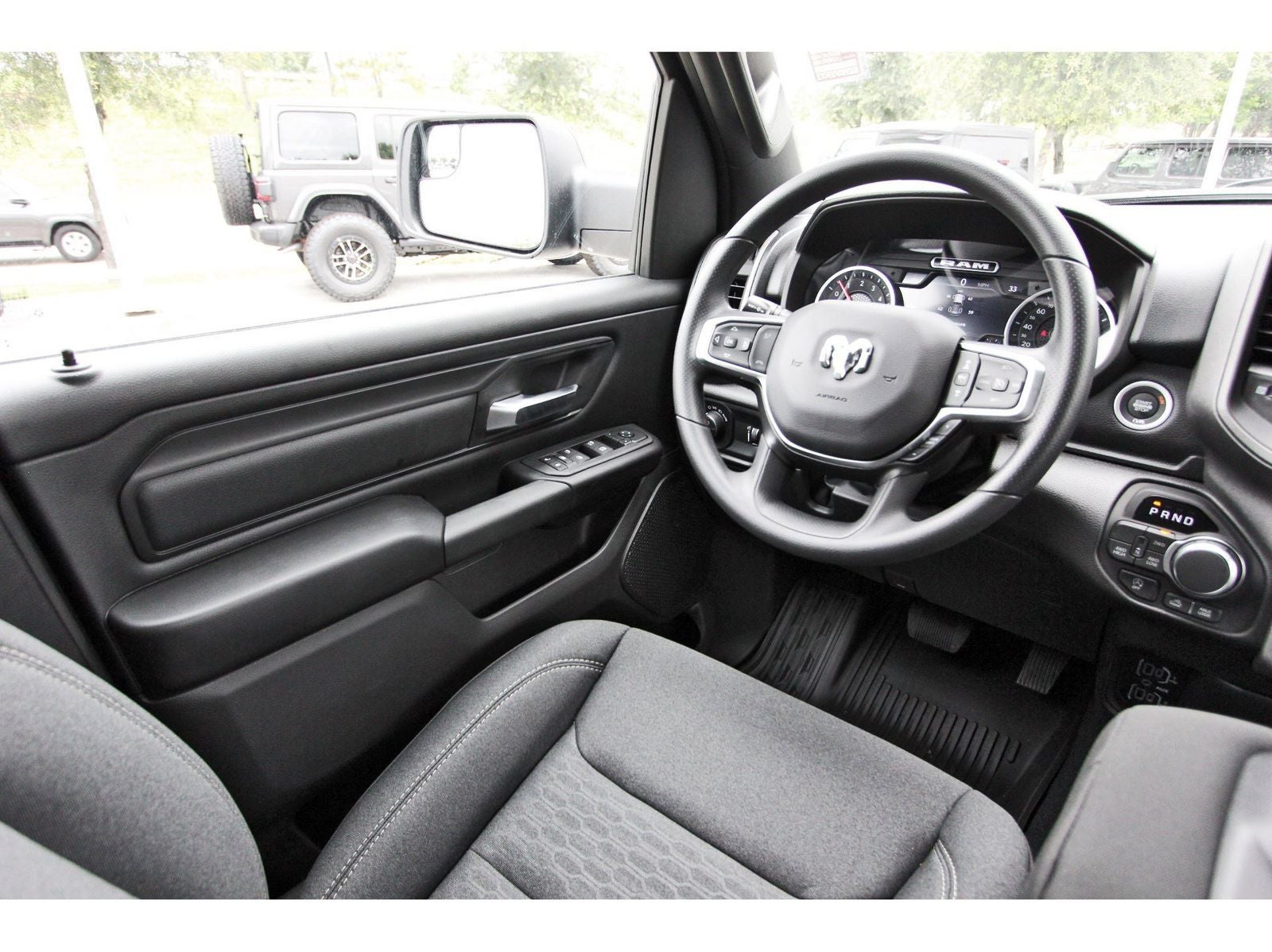2026 RAM 1500 Warlock 4x4 Crew Cab 5'7" Box