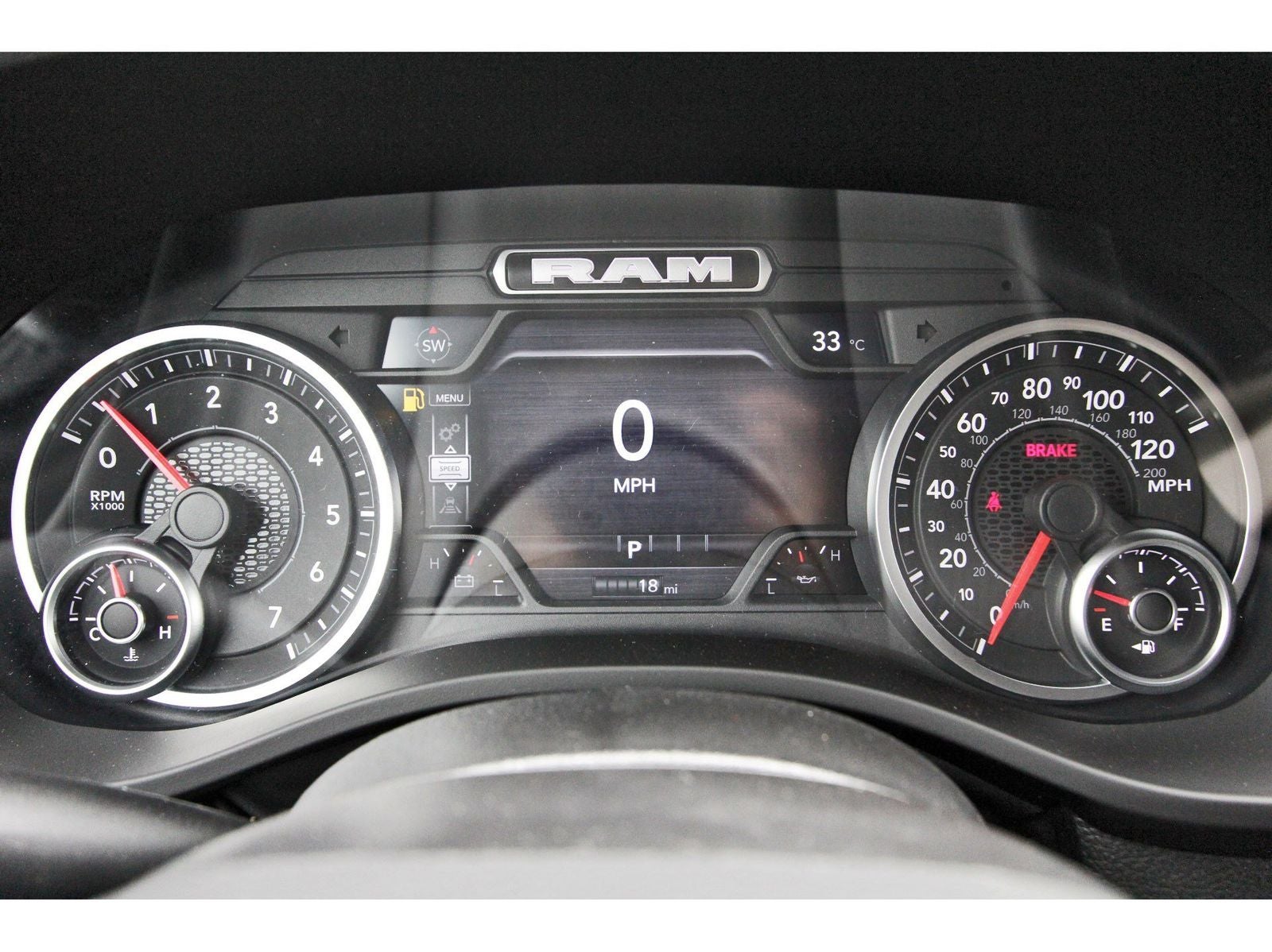 2026 RAM 1500 Warlock 4x4 Crew Cab 5'7" Box