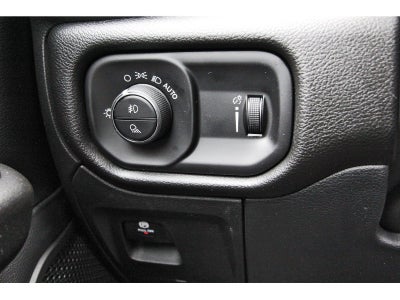2026 RAM 1500 Warlock 4x4 Crew Cab 5'7" Box