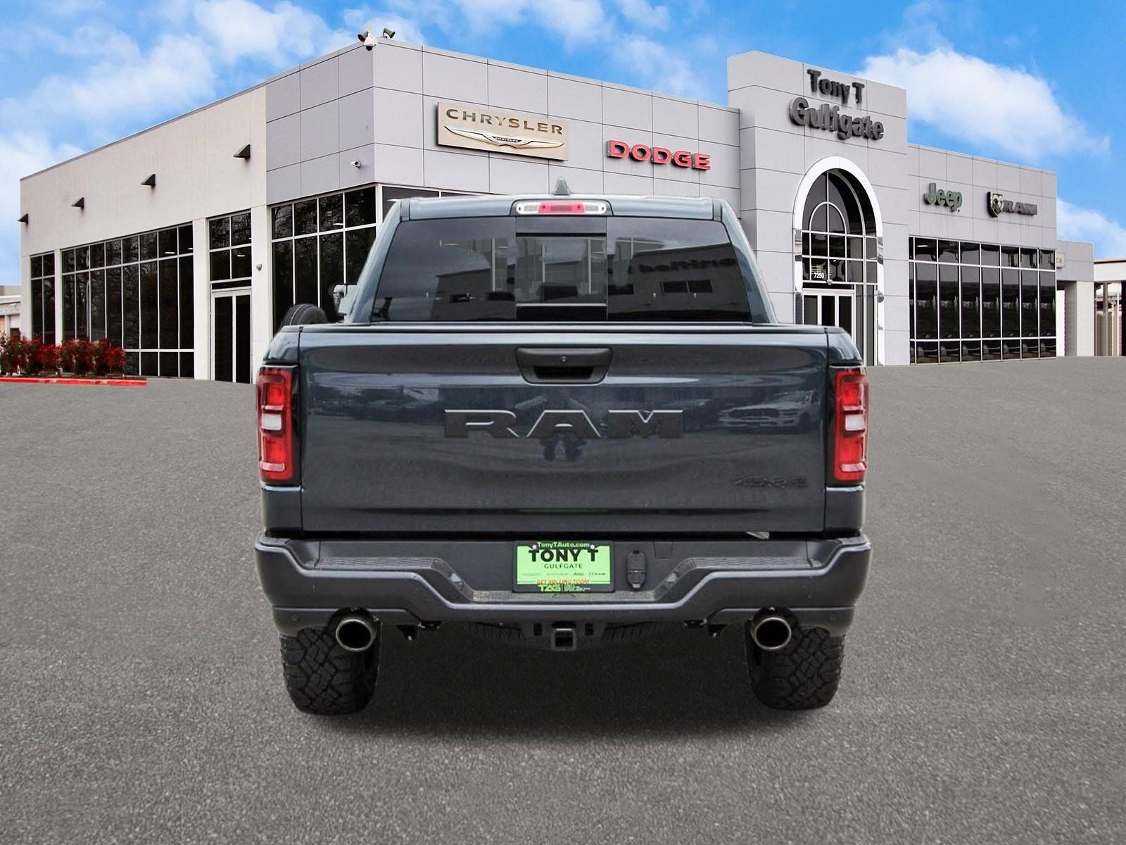 2026 RAM 1500 Warlock 4x4 Crew Cab 5'7" Box