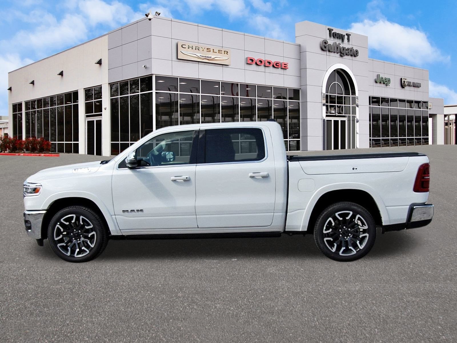 2026 RAM 1500 Limited Longhorn 4x4 Crew Cab 5'7" Box