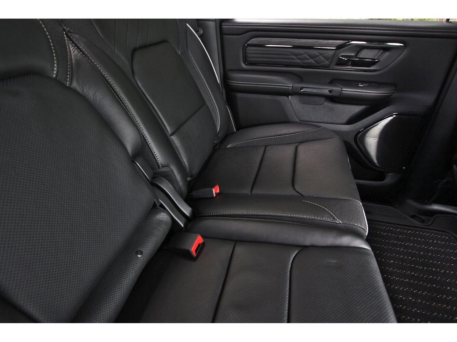 2026 RAM 1500 Limited 4x4 Crew Cab 5'7" Box